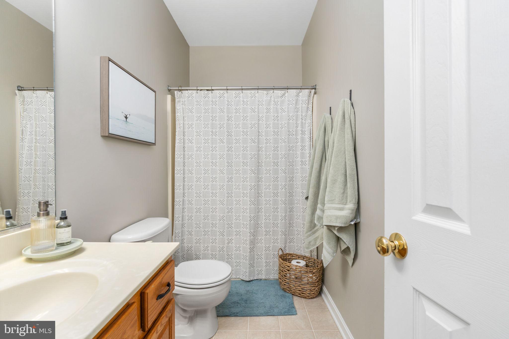 PRESIDENTIAL LAKES - Residential