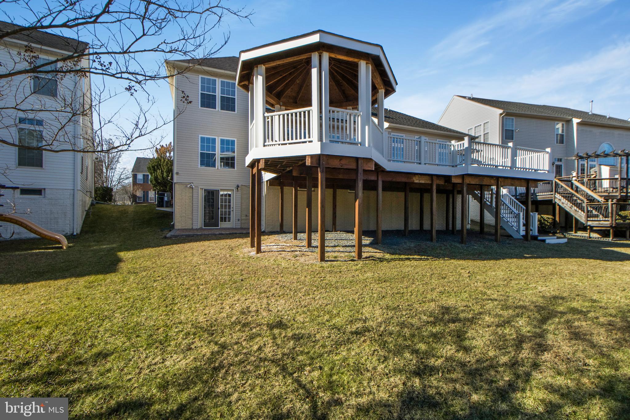 CROSS CREEK CLUB - Residential