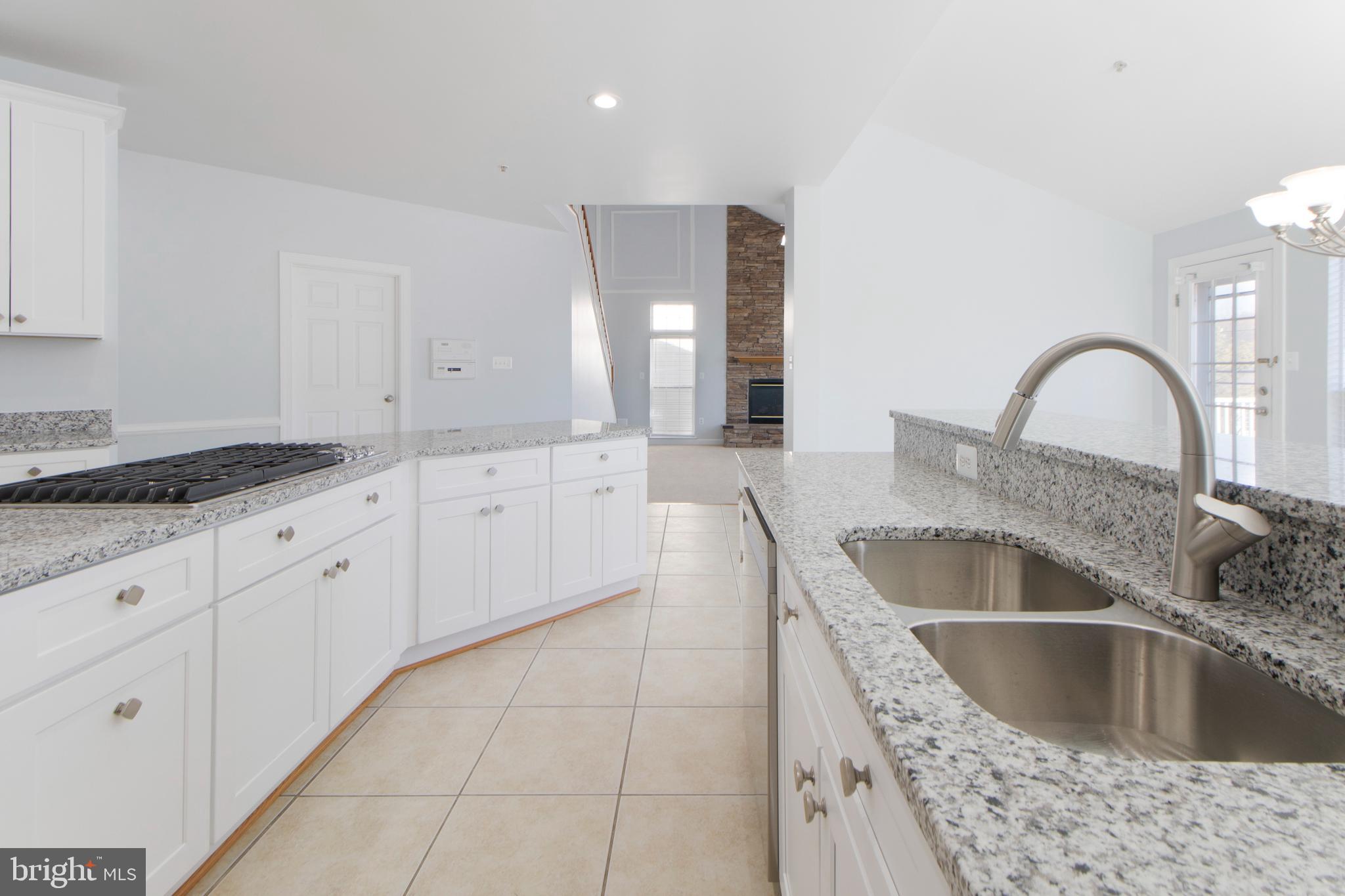 CROSS CREEK CLUB - Residential