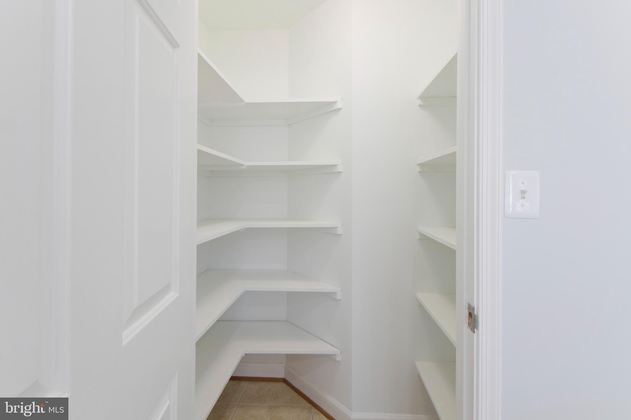 CROSS CREEK CLUB - Residential