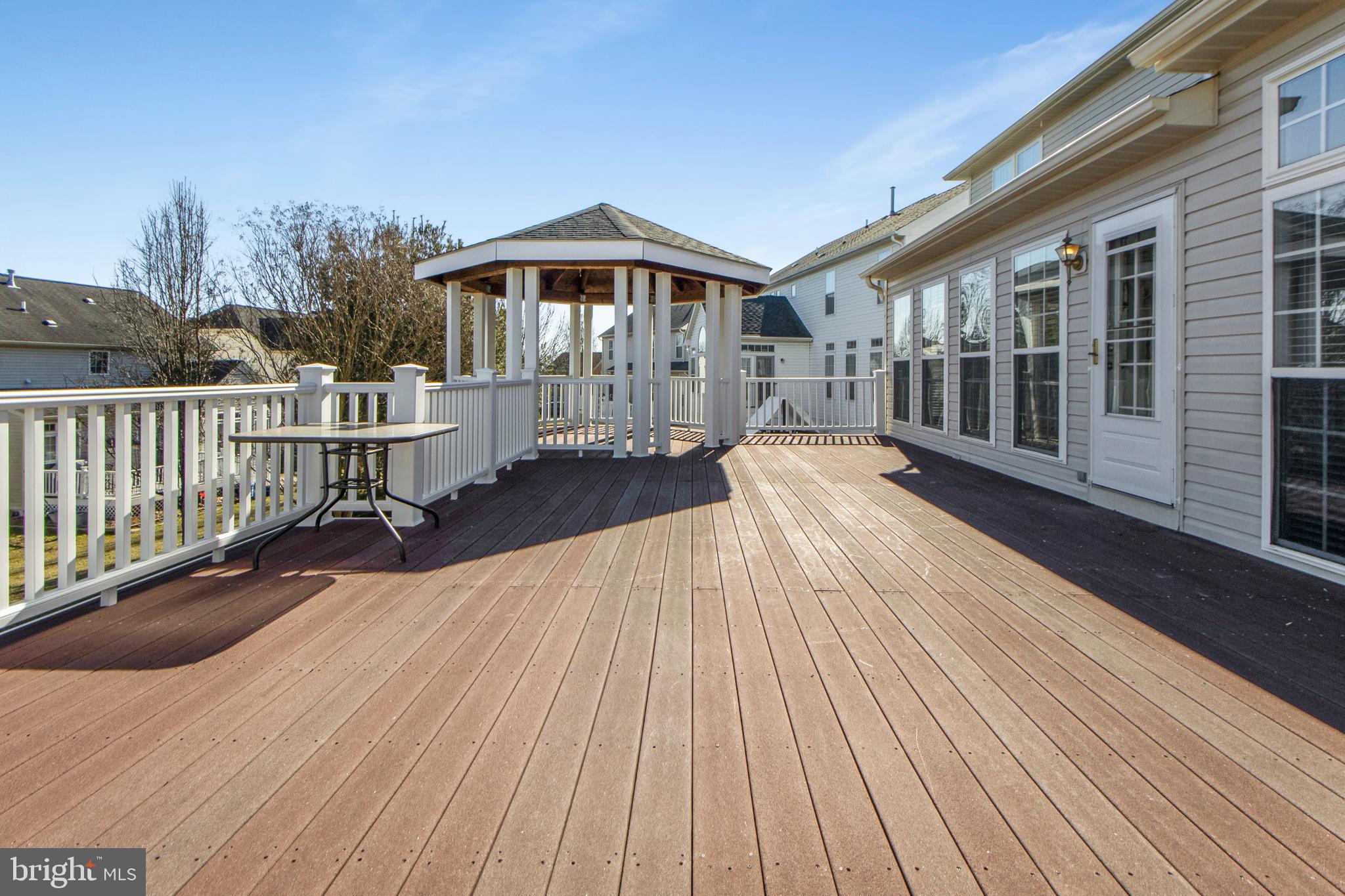 CROSS CREEK CLUB - Residential