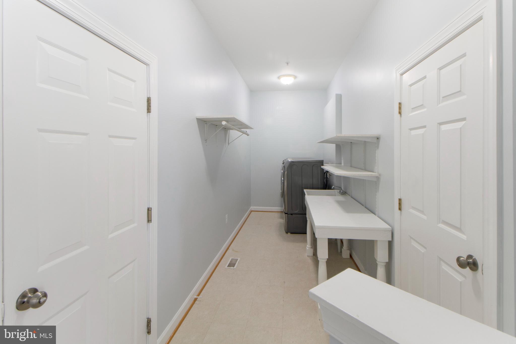 CROSS CREEK CLUB - Residential