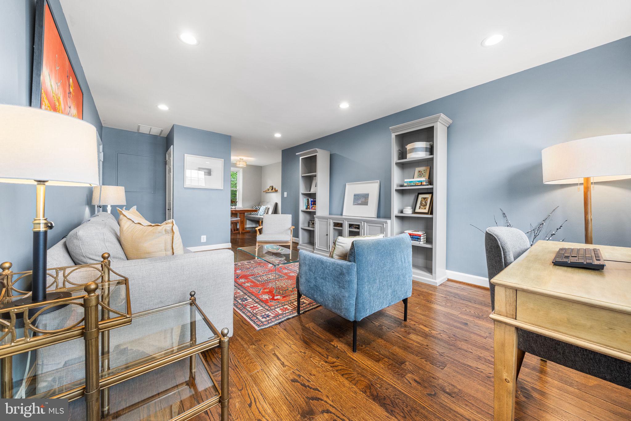 4520 36TH STREET S B2