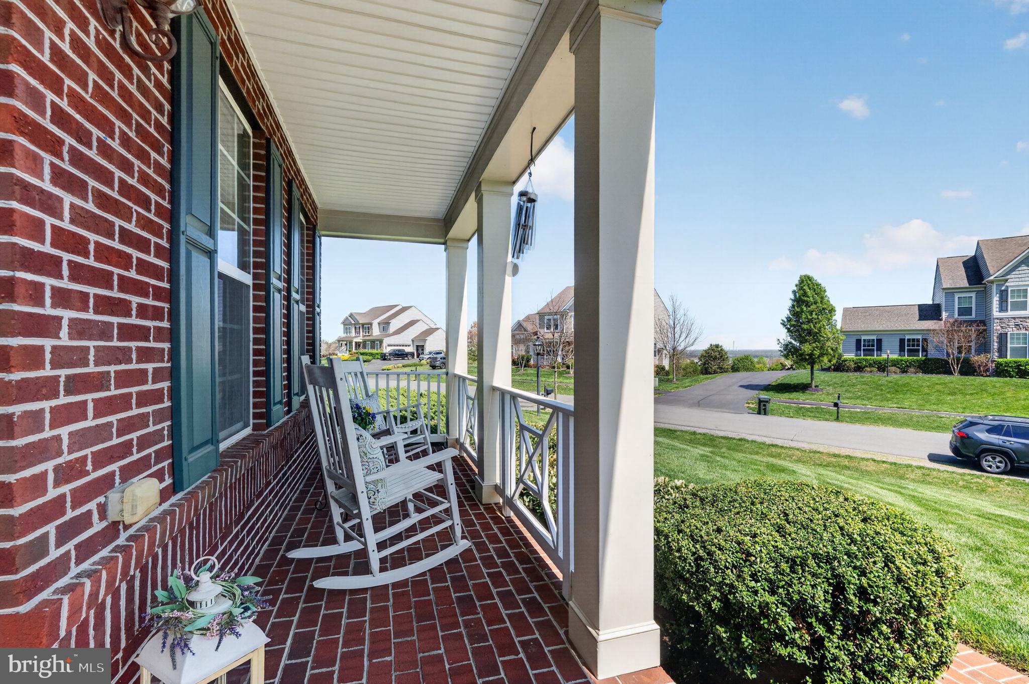 15631 AVEBURY MANOR PLACE