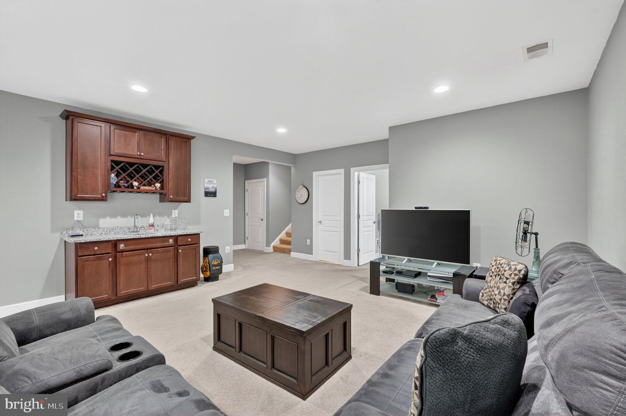 HISTORIC SELMA ESTATES - Residential