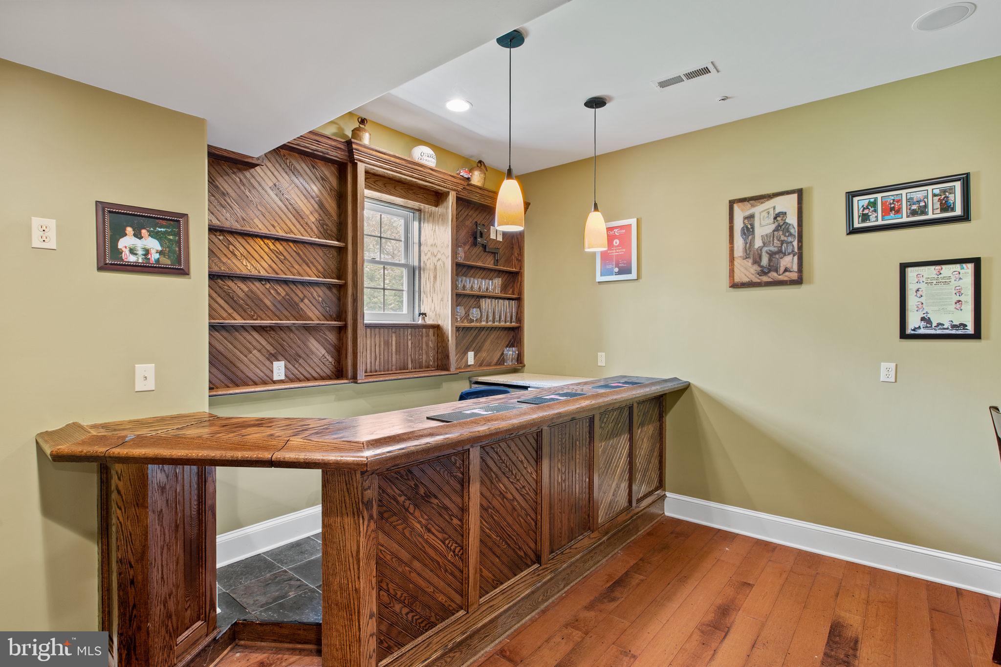 CEDAR HILL - Residential