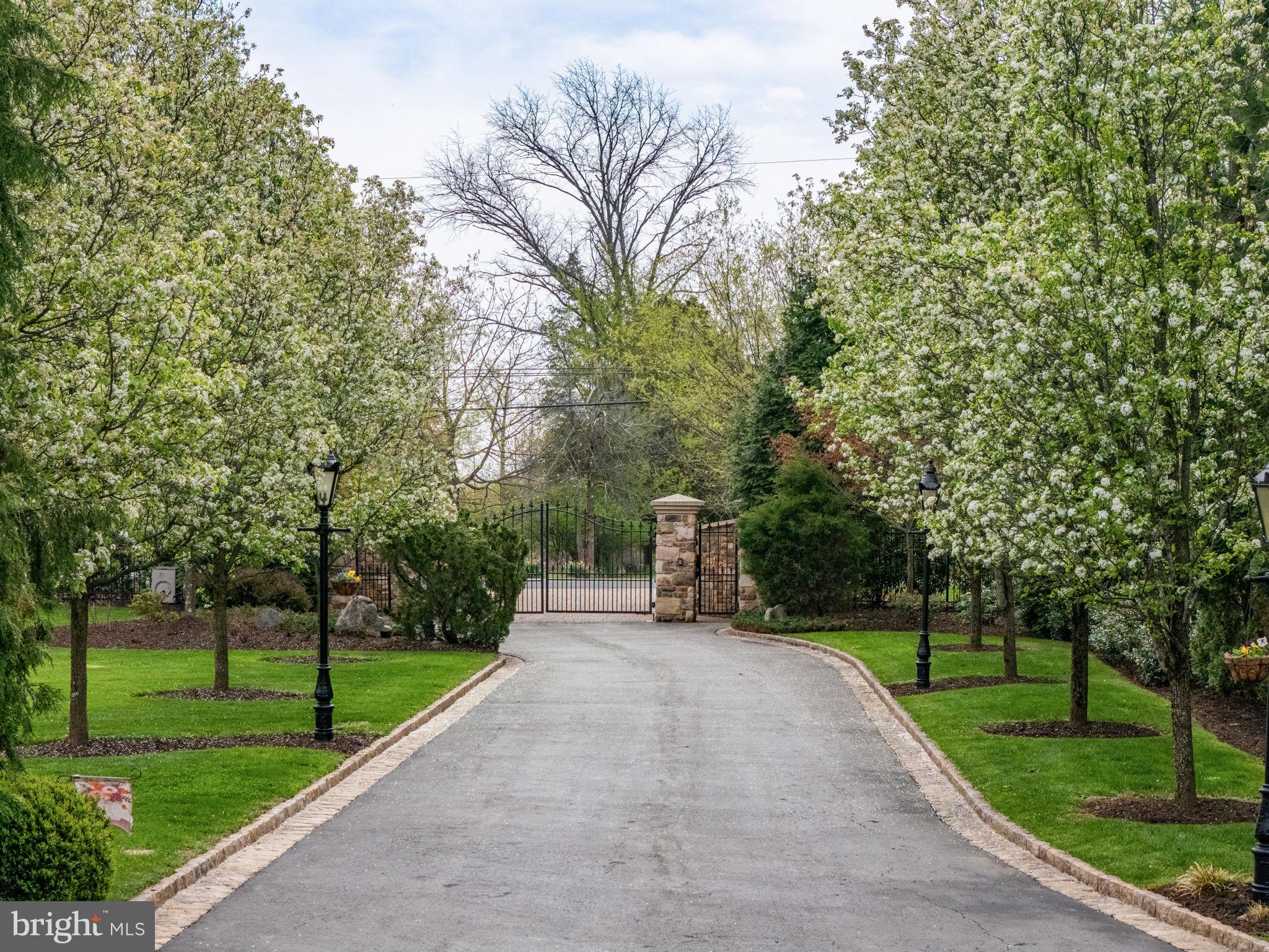 CEDAR HILL - Residential