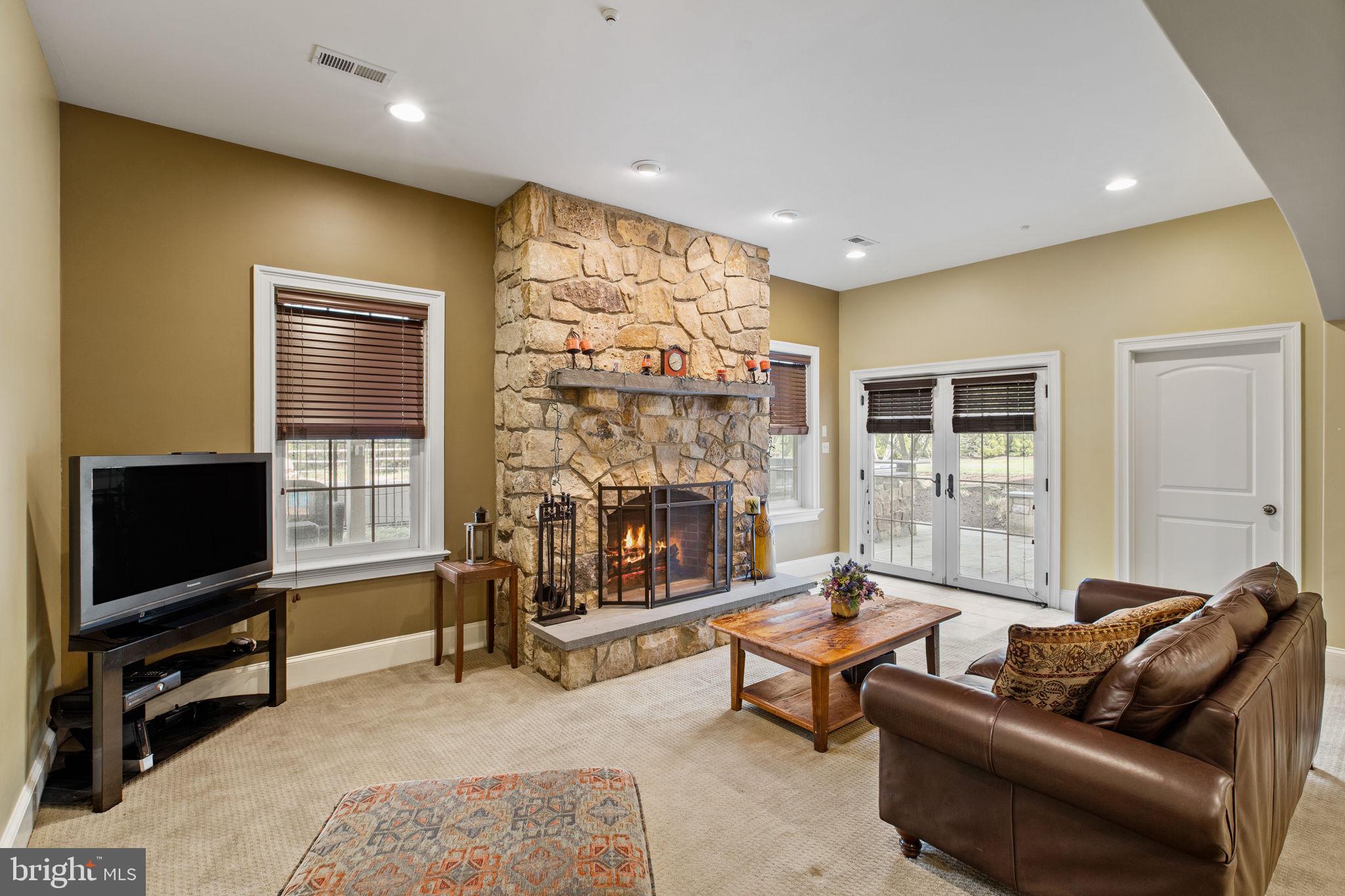 CEDAR HILL - Residential