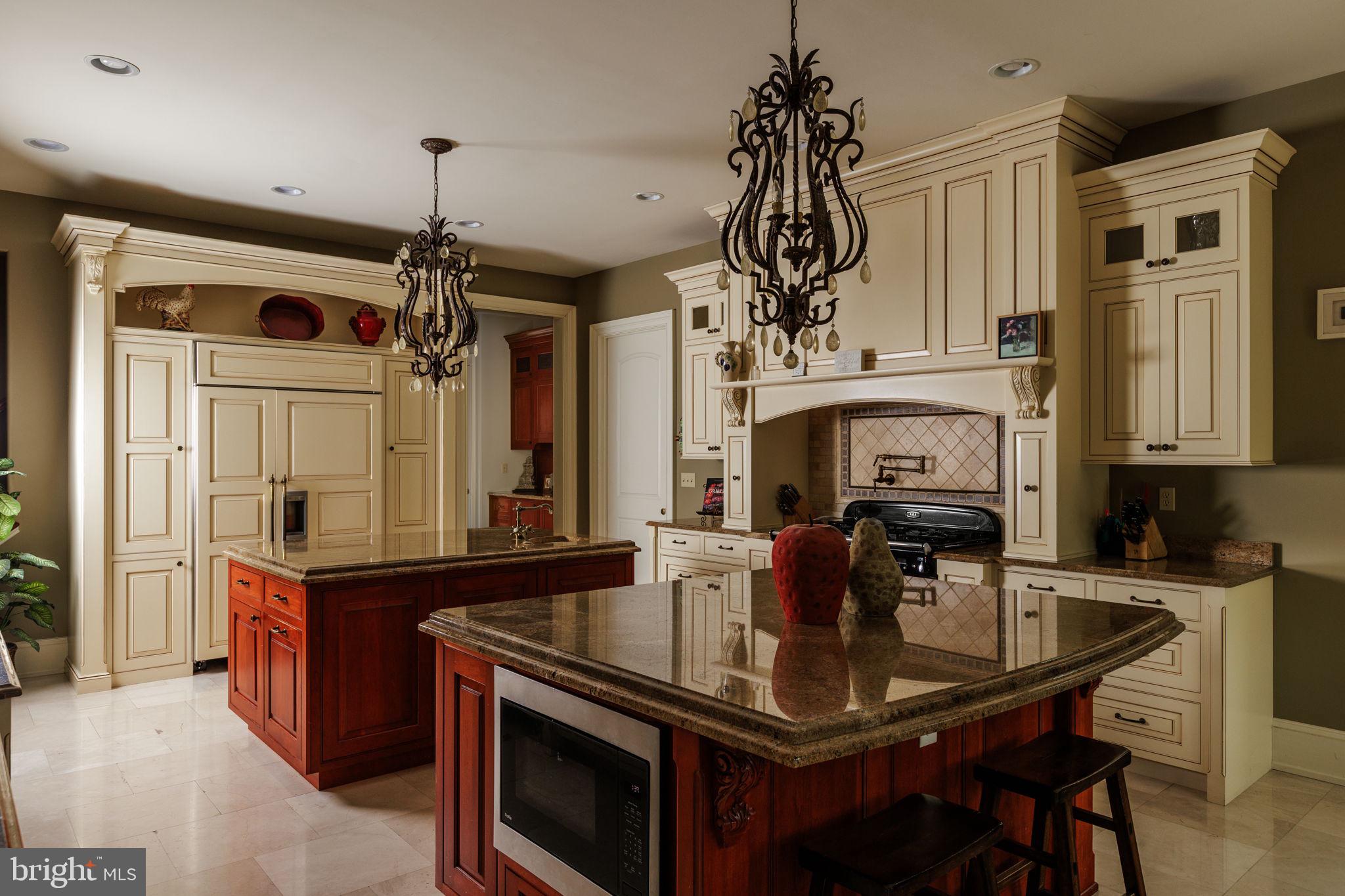 CEDAR HILL - Residential