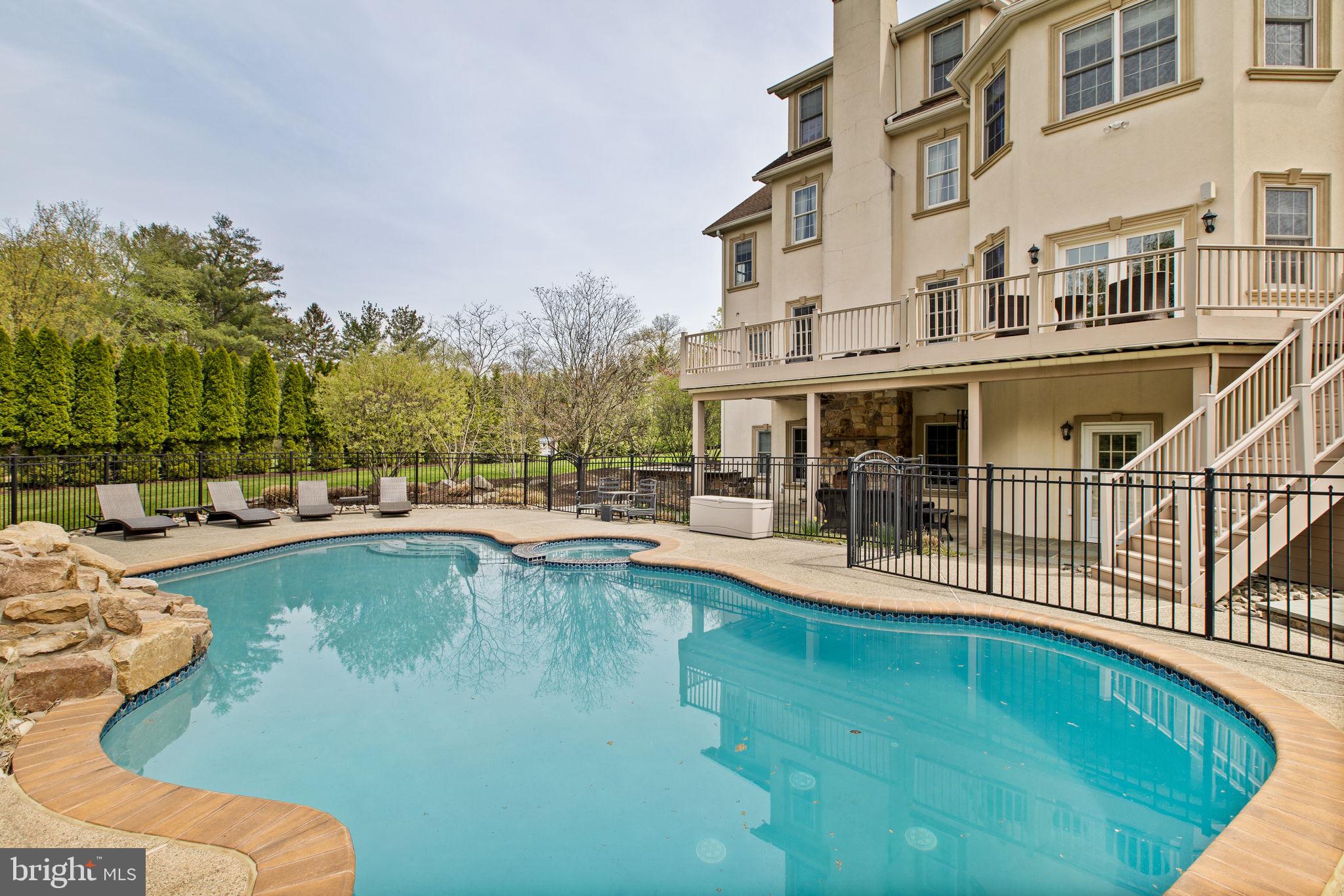 CEDAR HILL - Residential