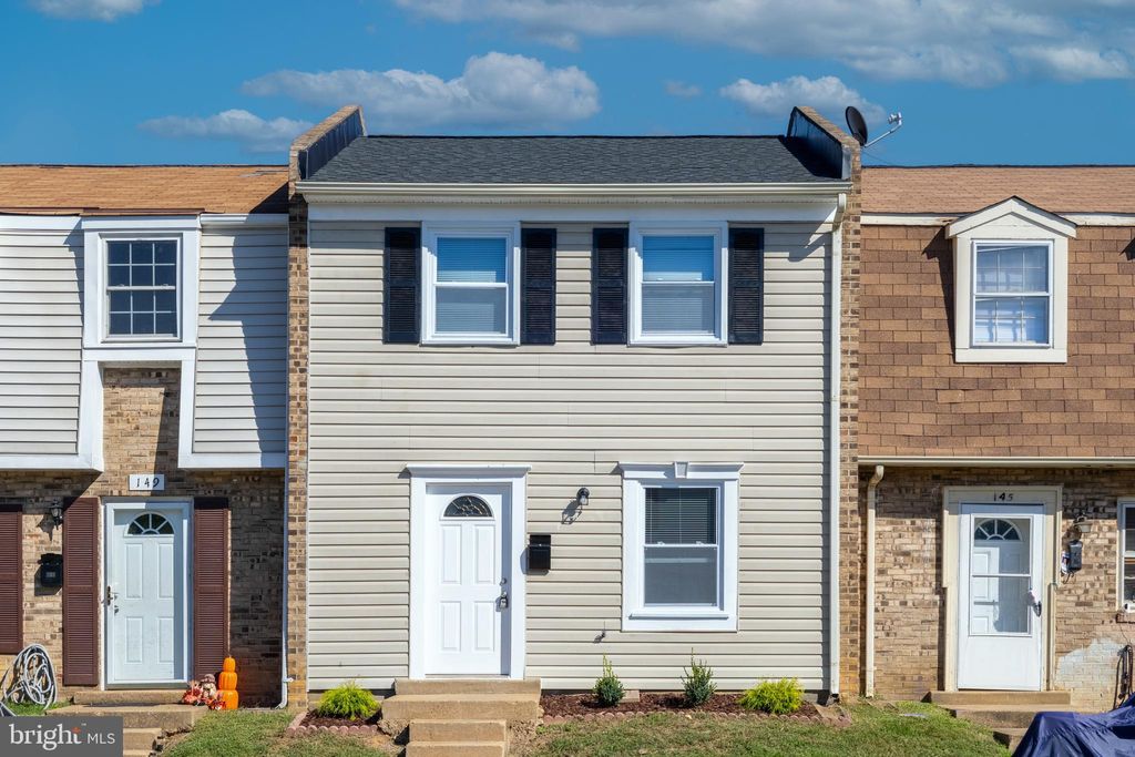 Photo of 147 Hughey Court, FREDERICKSBURG, VA 22401 (MLS # VAFB2009110)