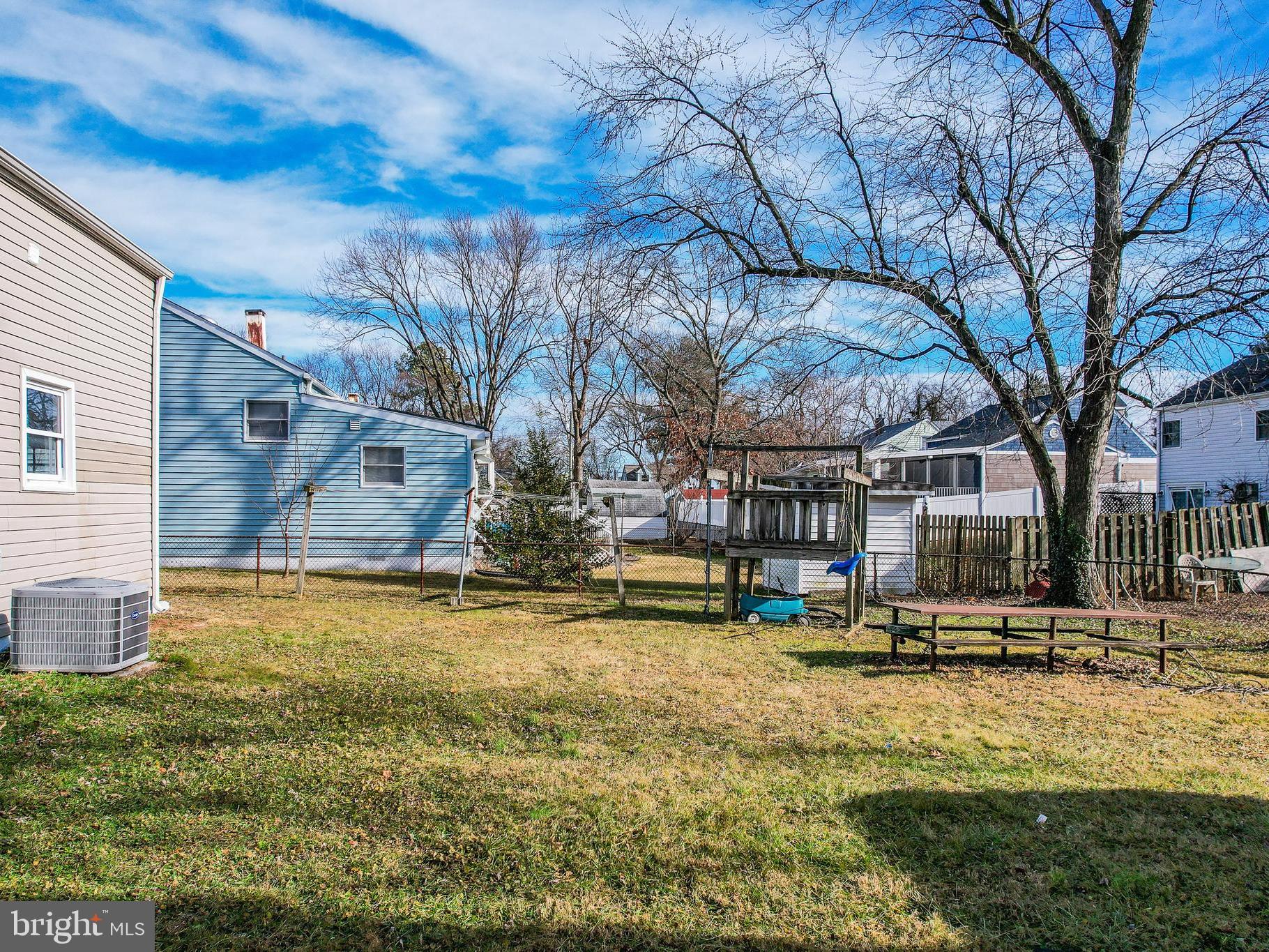 FAIRWAY GARDENS - Residential