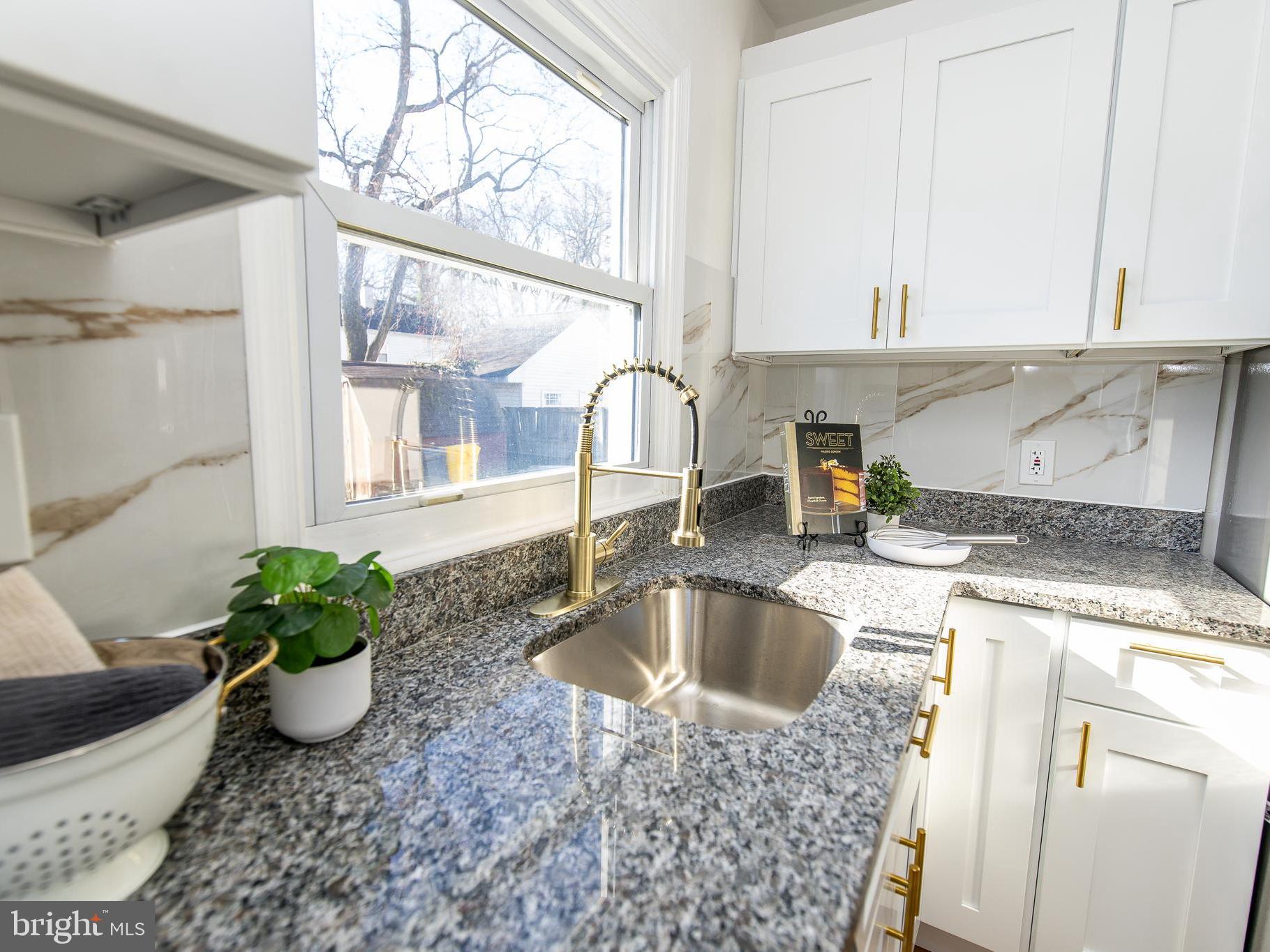 FAIRWAY GARDENS - Residential