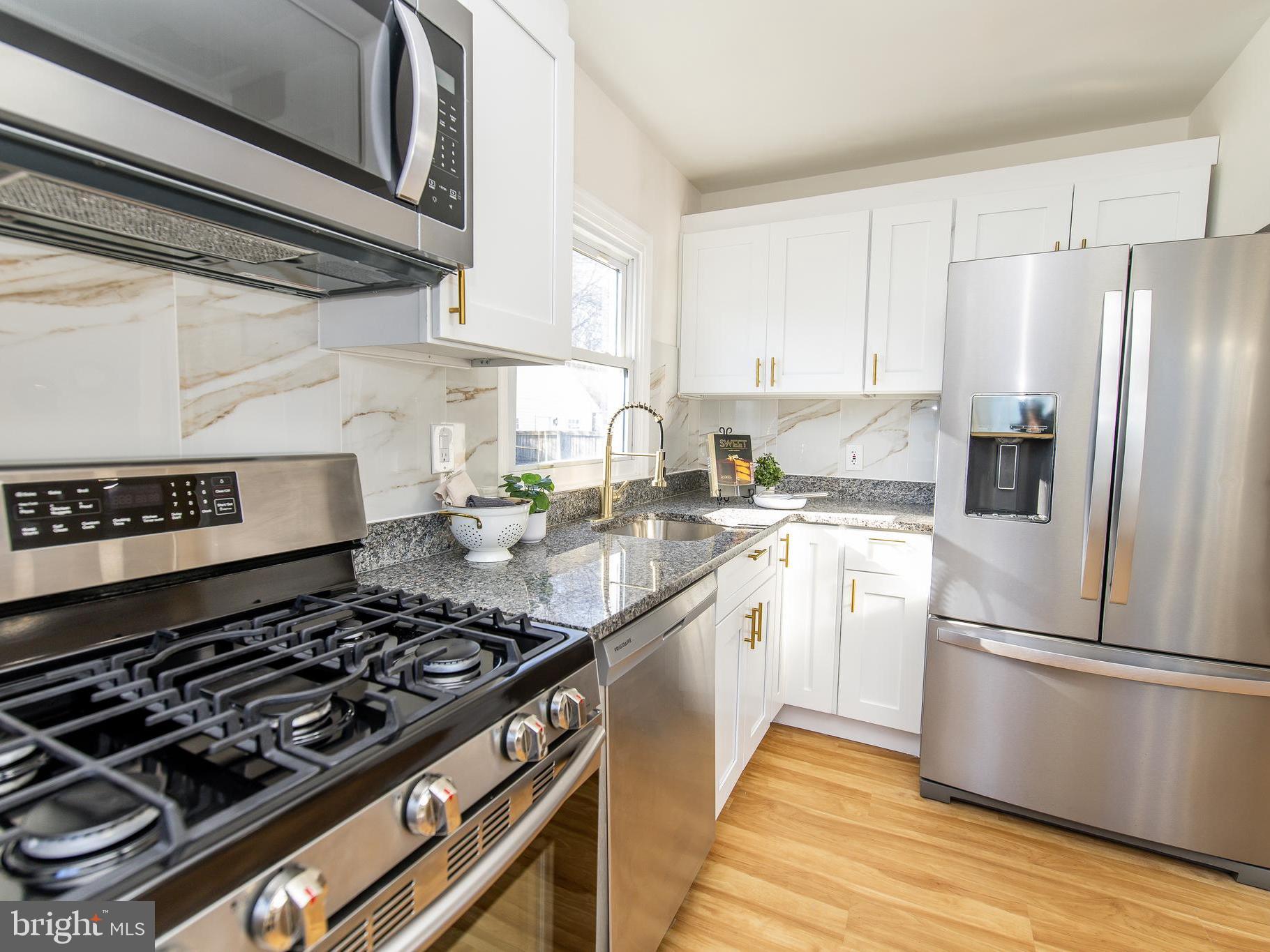 FAIRWAY GARDENS - Residential