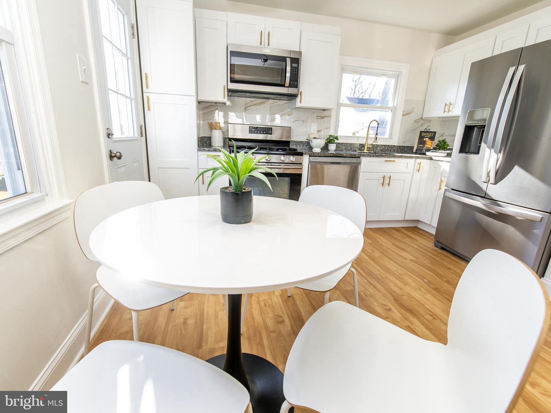 FAIRWAY GARDENS - Residential