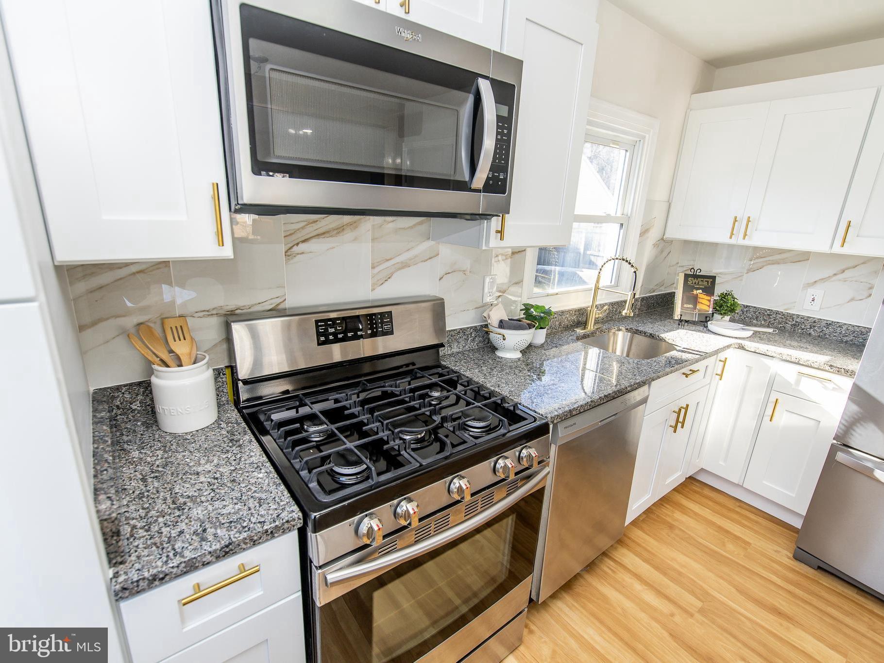 FAIRWAY GARDENS - Residential