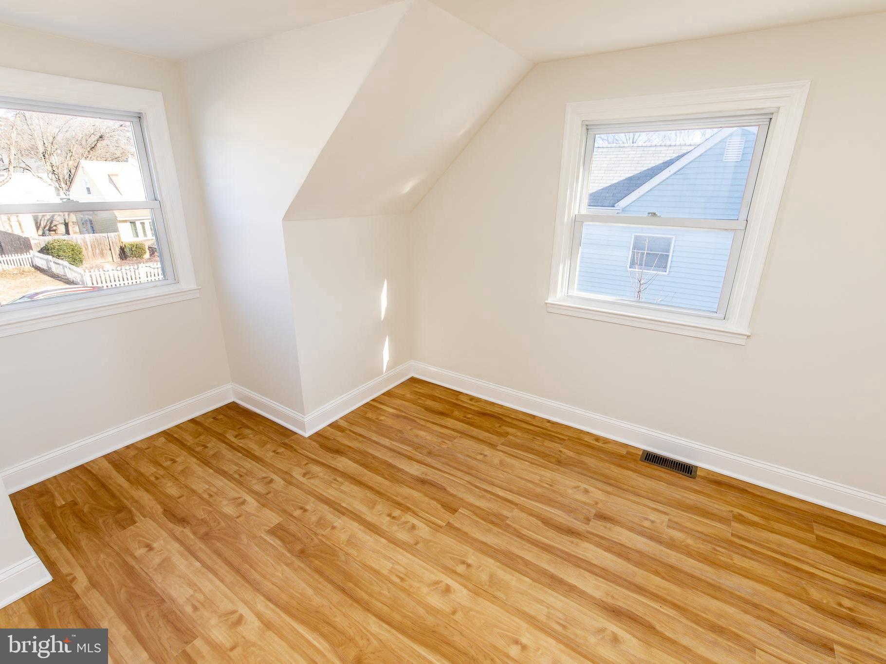 FAIRWAY GARDENS - Residential