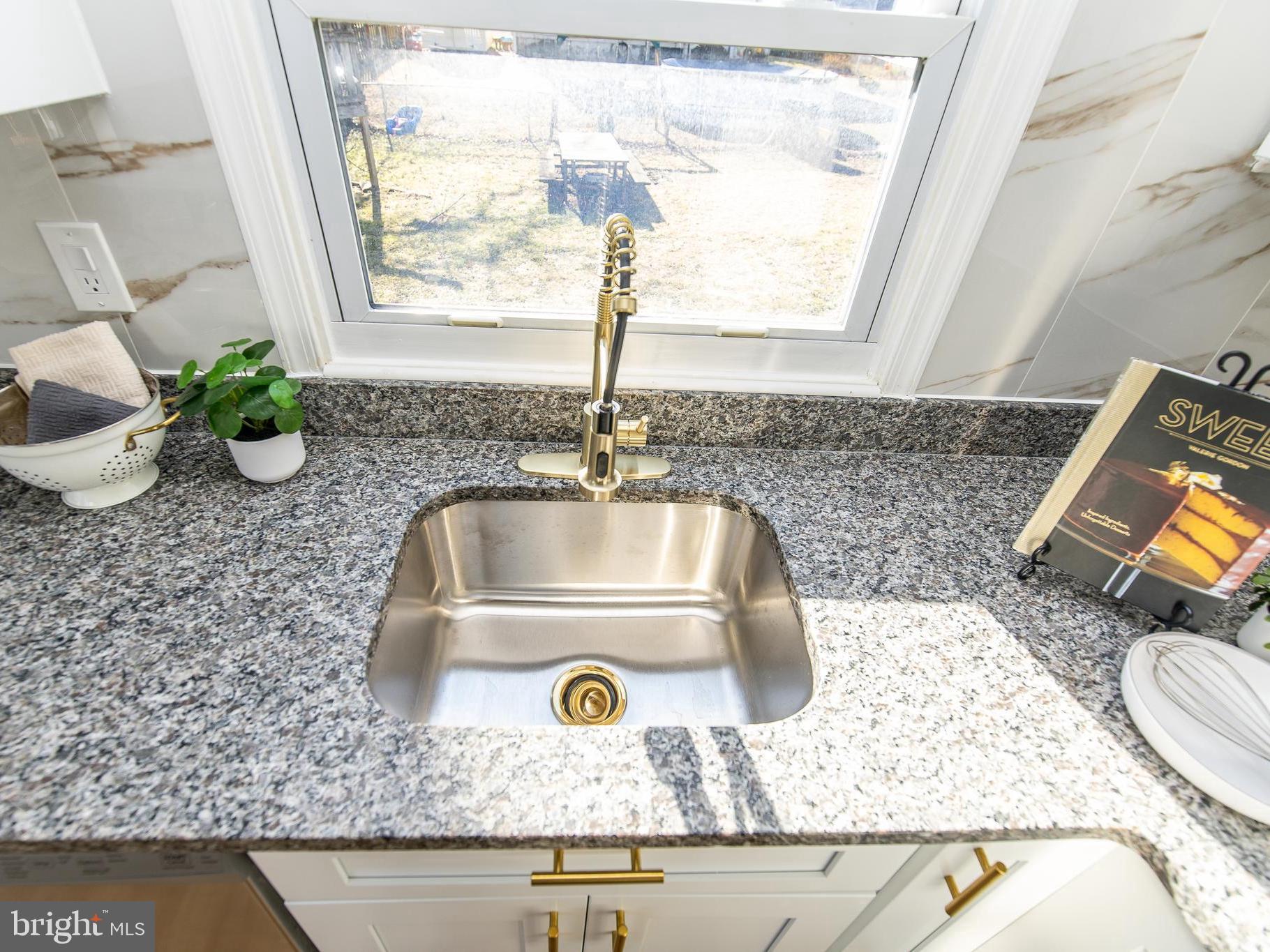 FAIRWAY GARDENS - Residential