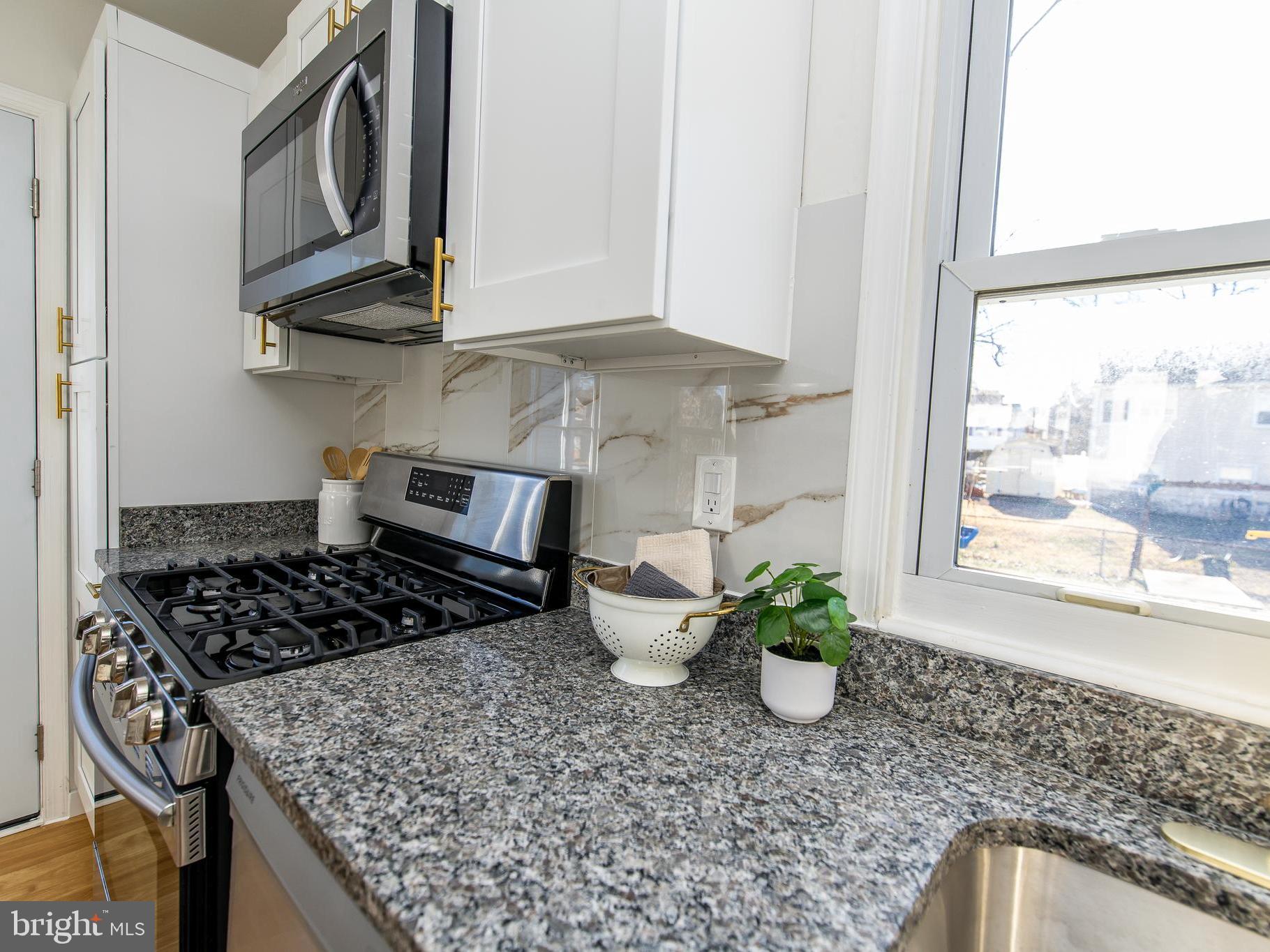 FAIRWAY GARDENS - Residential