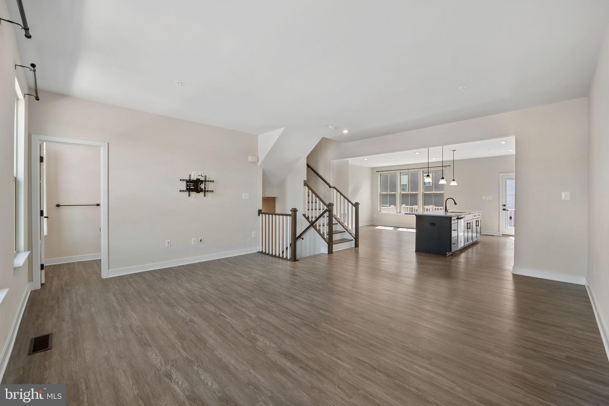 HARRINGTON TERRACE - Residential