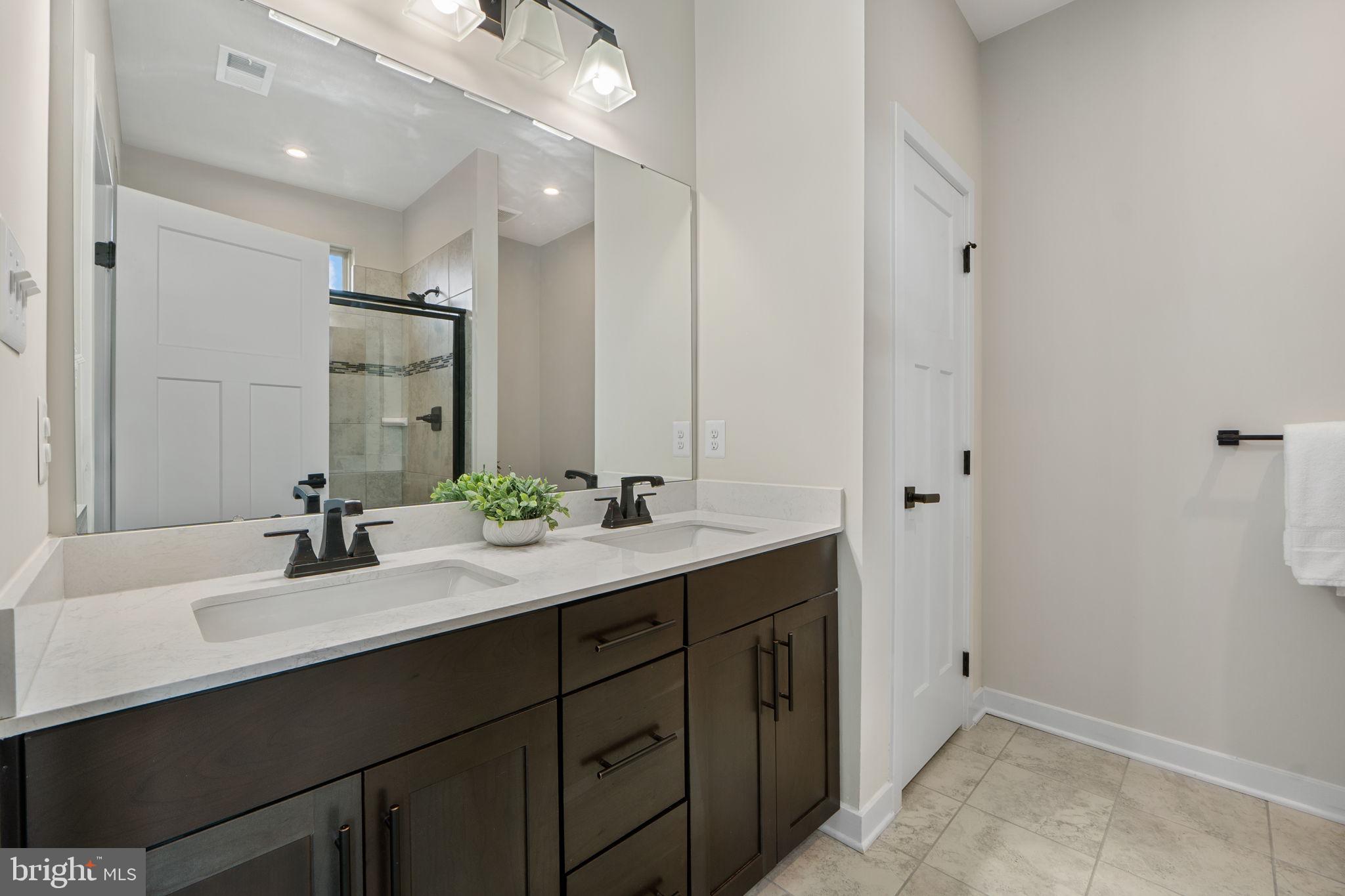 HARRINGTON TERRACE - Residential