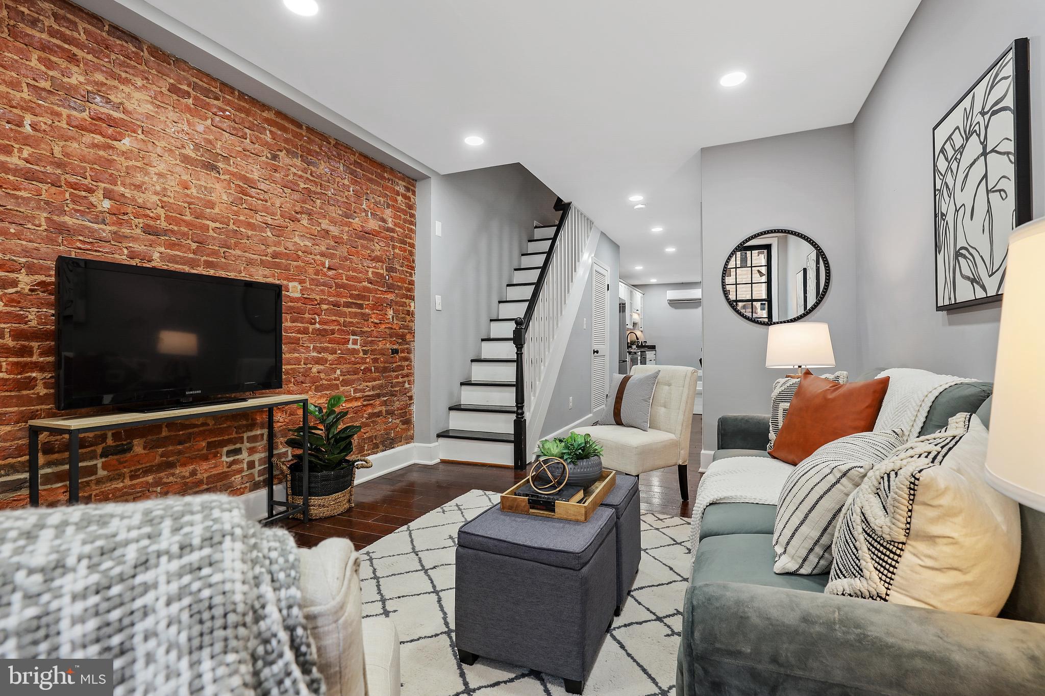 FELLS POINT HISTORIC DISTRICT - Residential