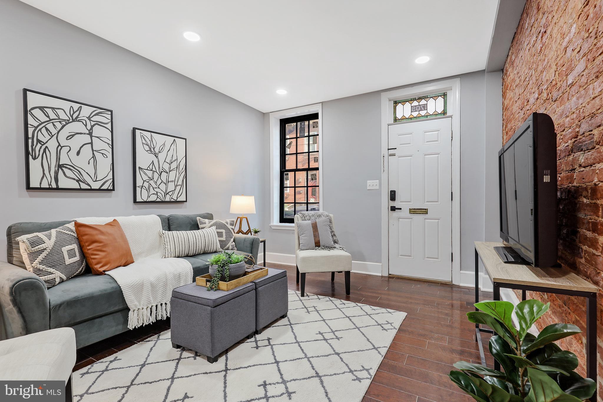 FELLS POINT HISTORIC DISTRICT - Residential