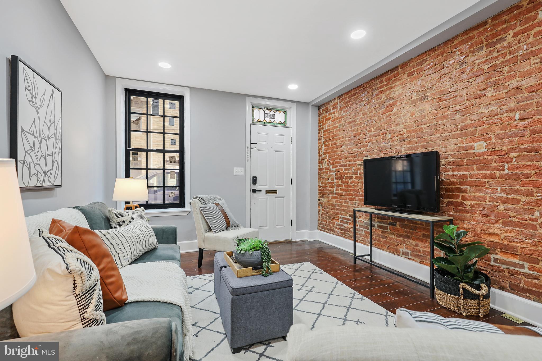 FELLS POINT HISTORIC DISTRICT - Residential