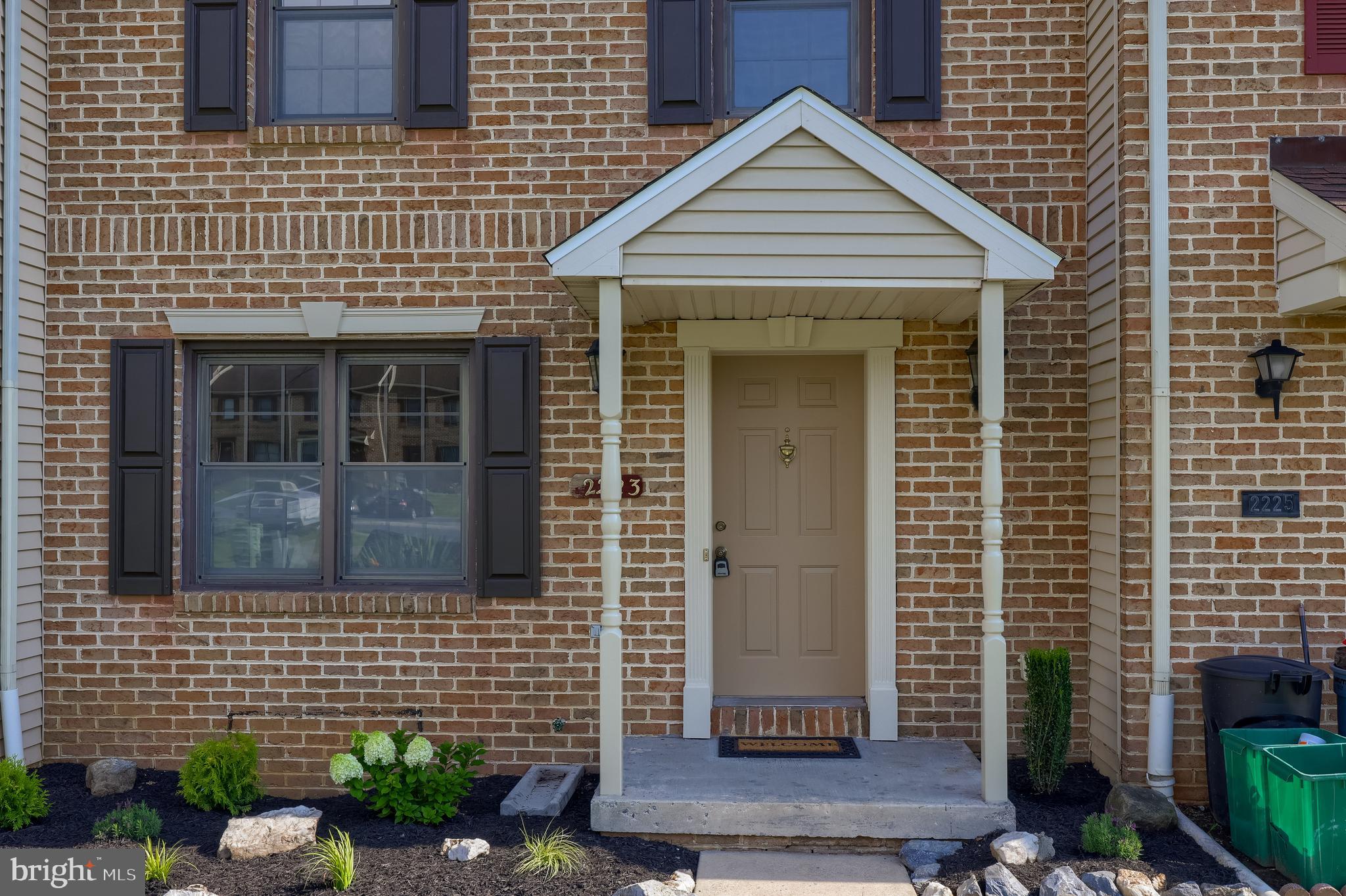 2223 OLDE MEADOW COURT