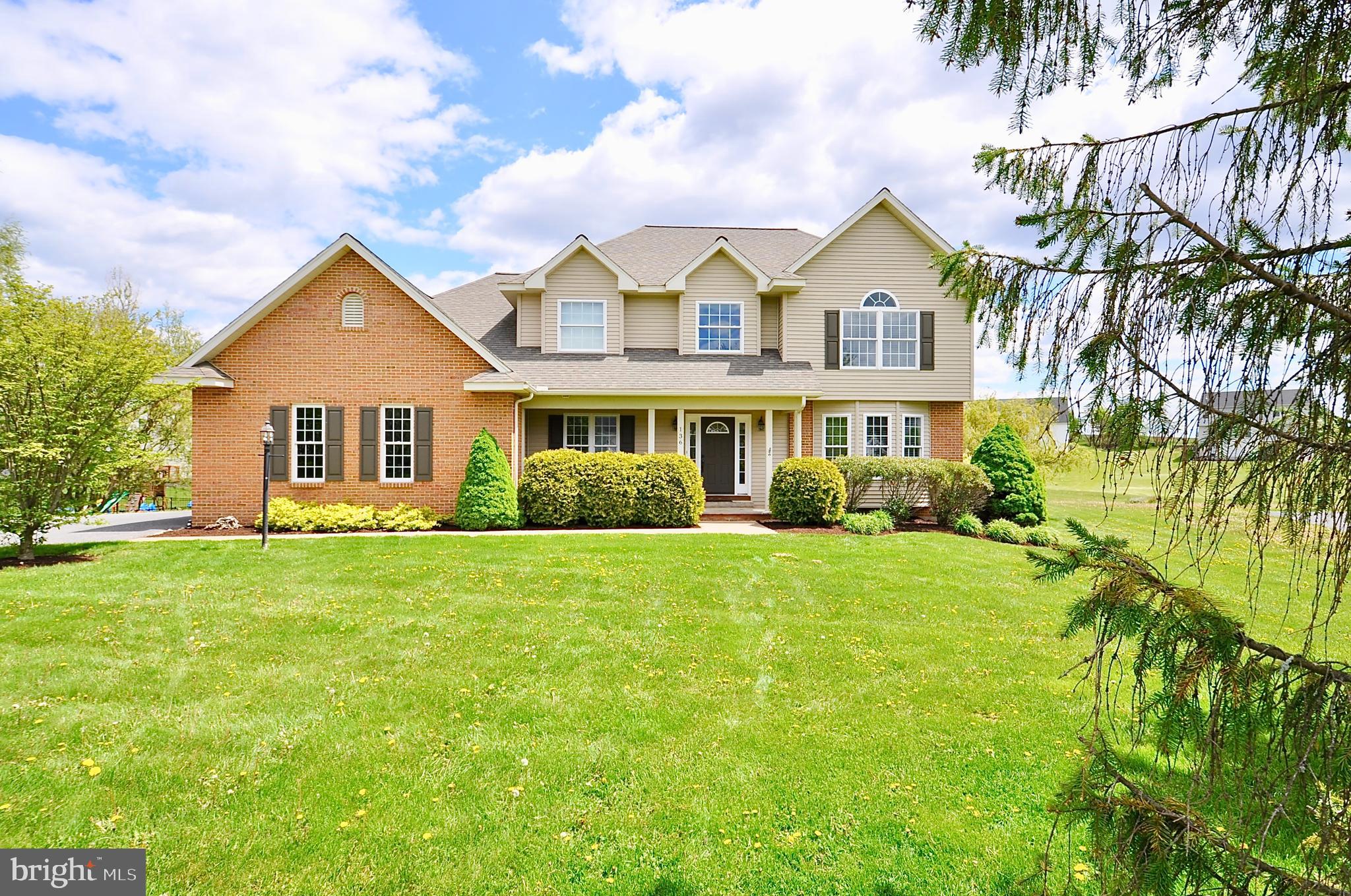 136 ASHFORD MANOR DRIVE