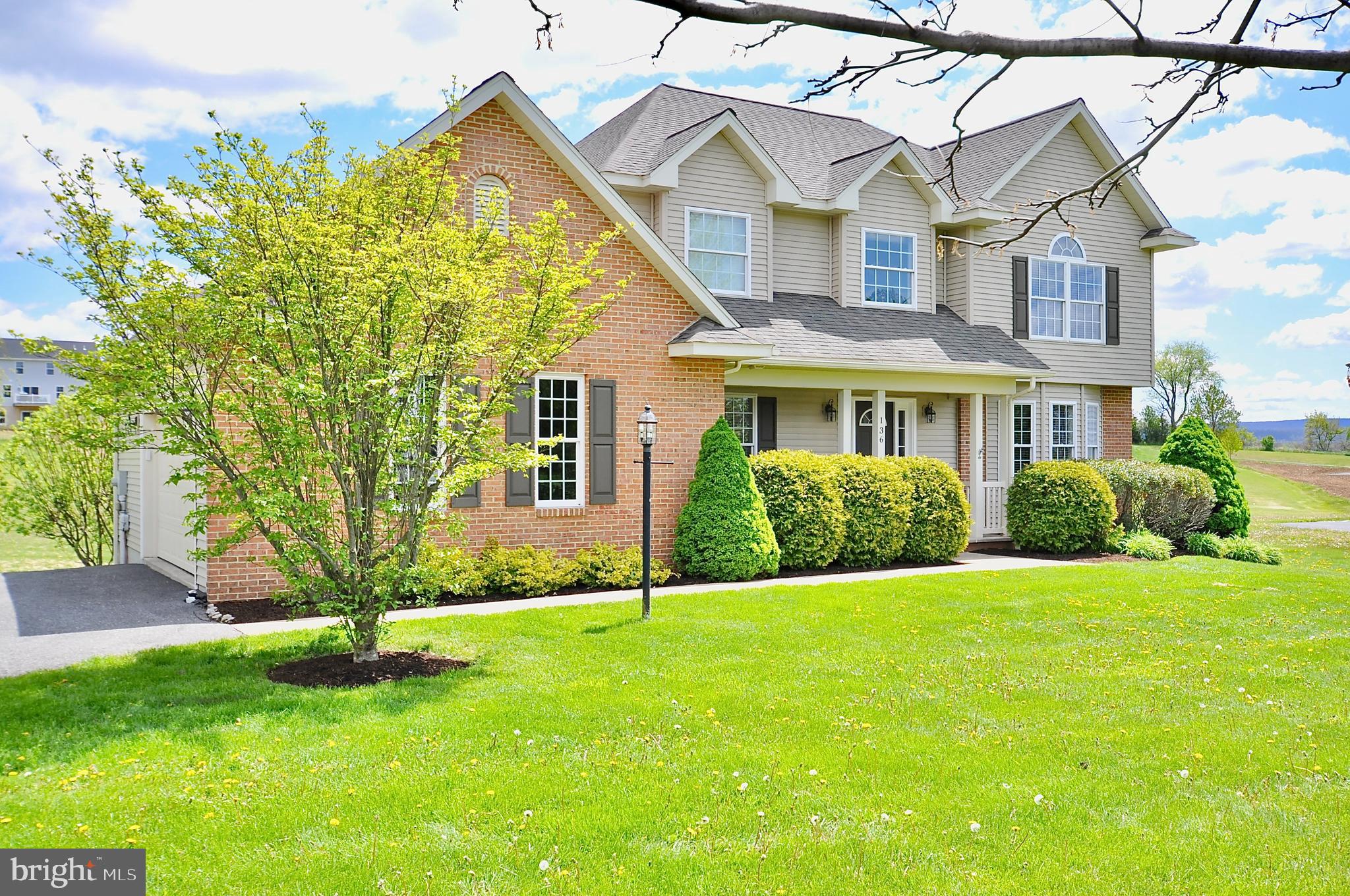 136 ASHFORD MANOR DRIVE