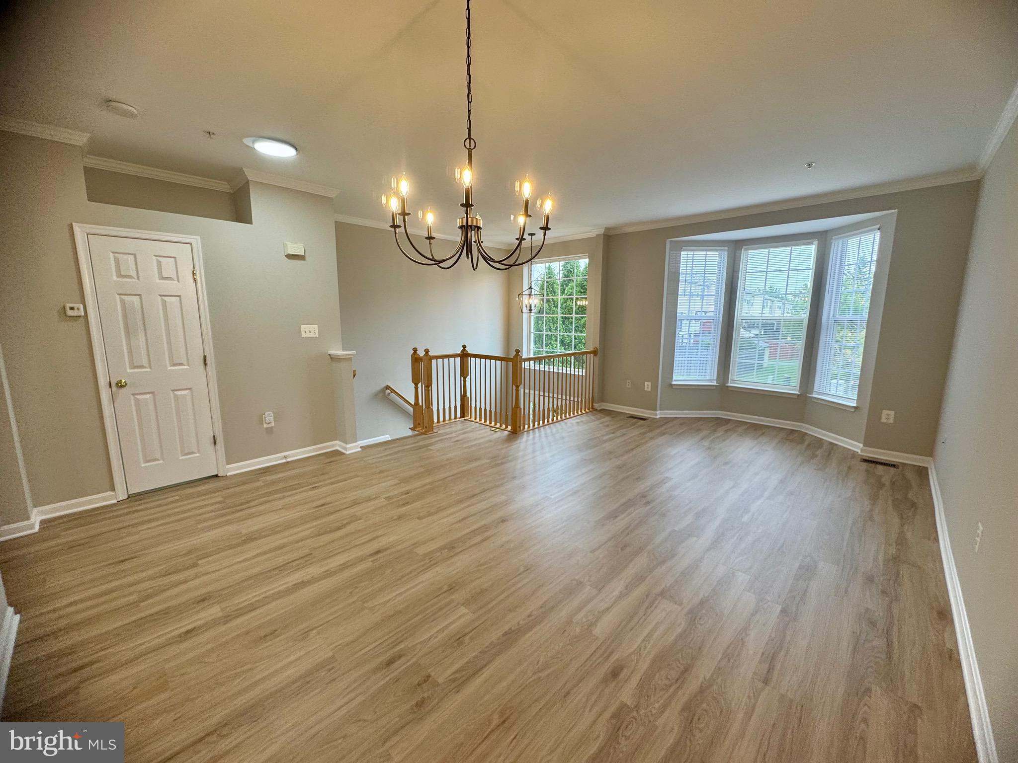 NORTH CROSSING - Residential Lease