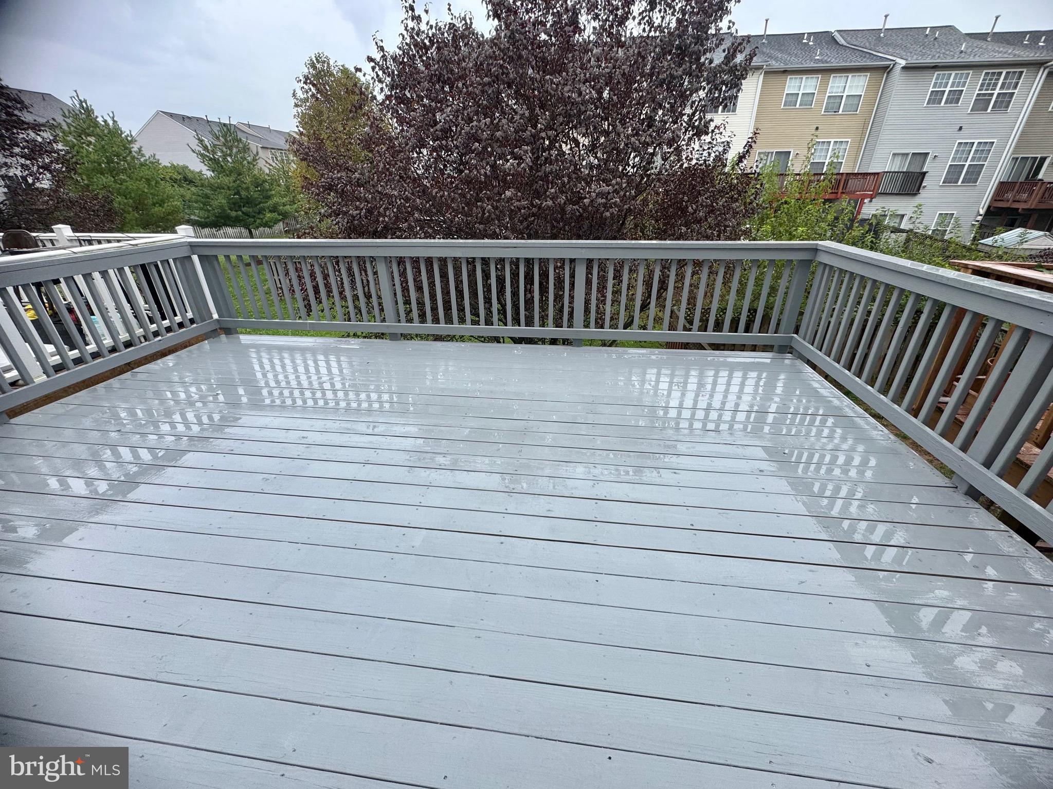 NORTH CROSSING - Residential Lease