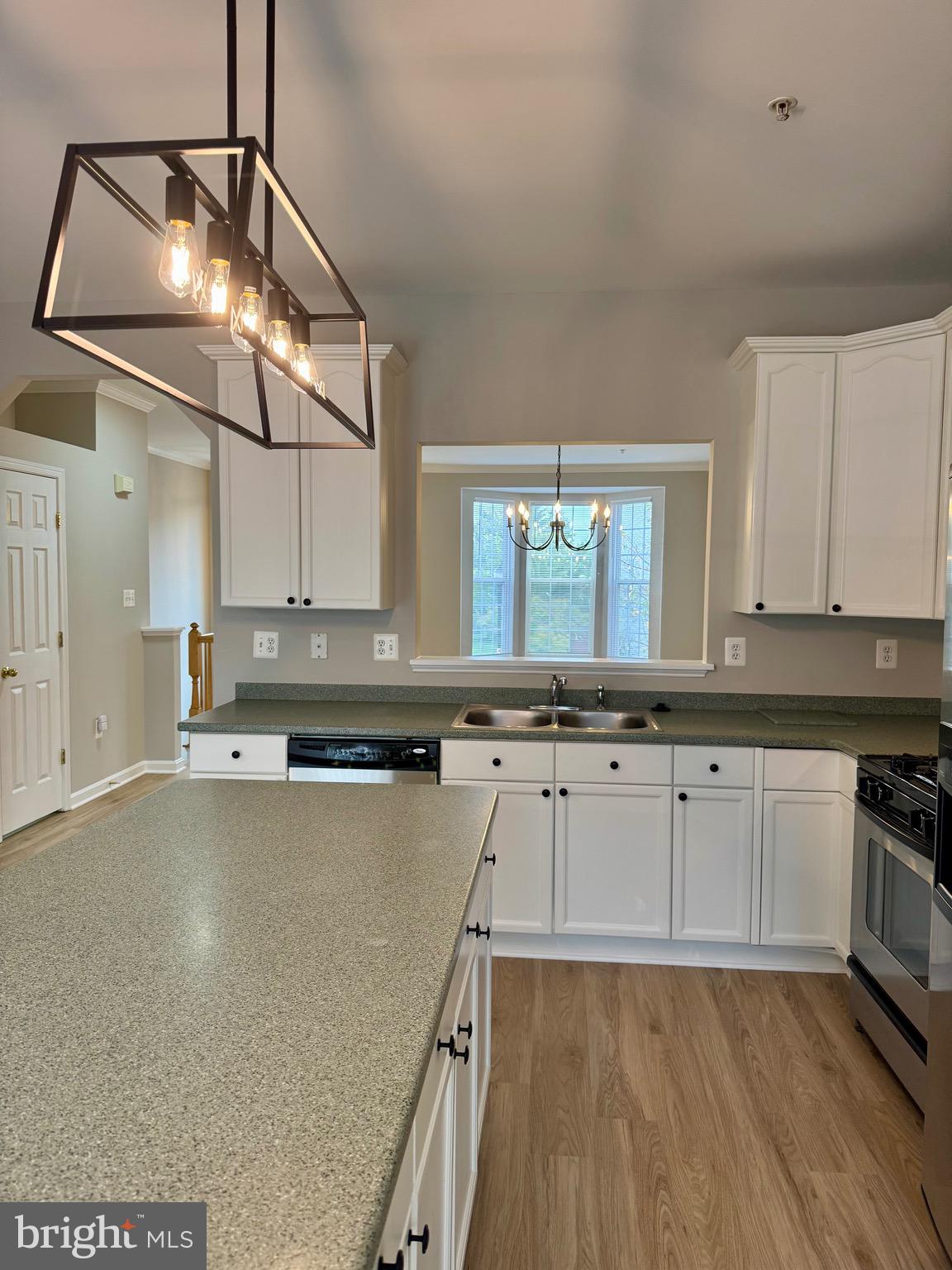 NORTH CROSSING - Residential Lease