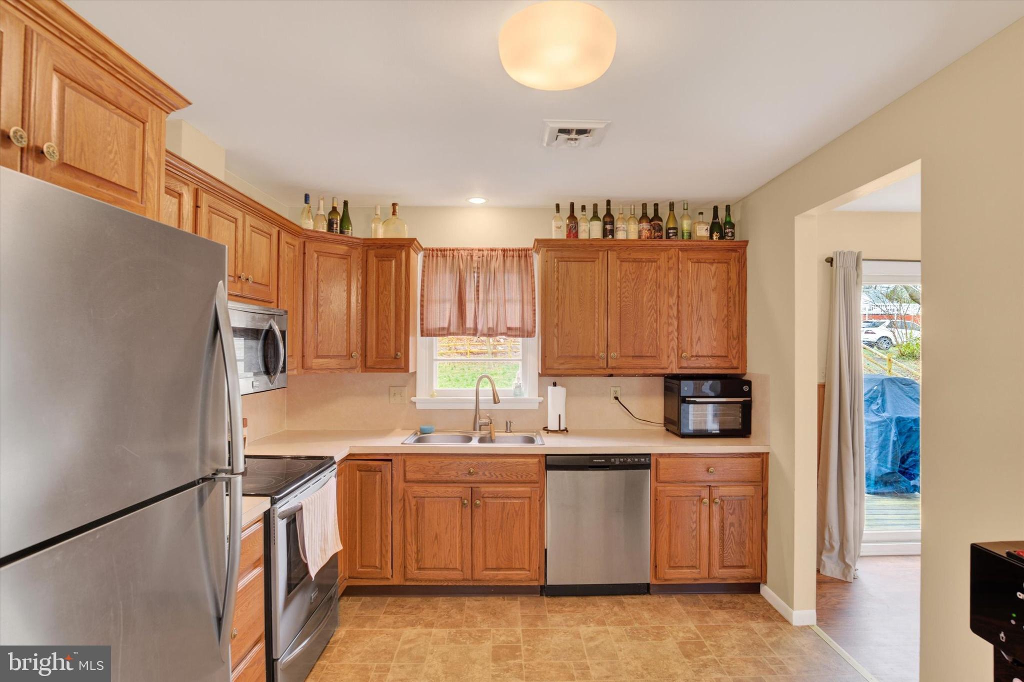 ELIZABETHTOWN BOROUGH - Residential