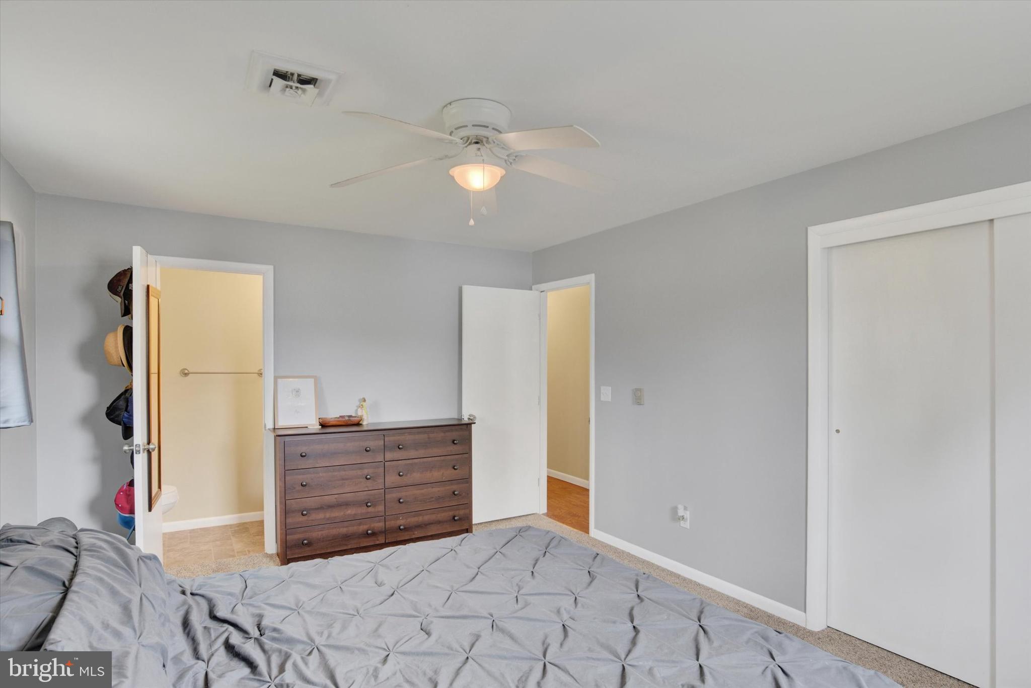 ELIZABETHTOWN BOROUGH - Residential