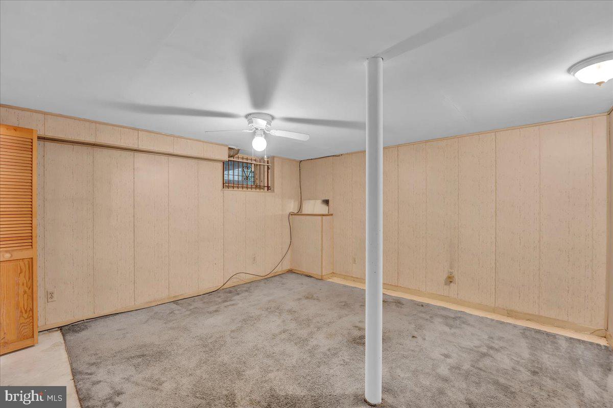 EAST FALLS - Residential