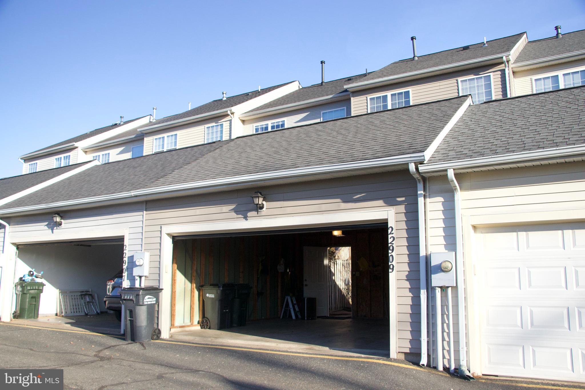 GROVEWOOD PARCEL A - Residential Lease