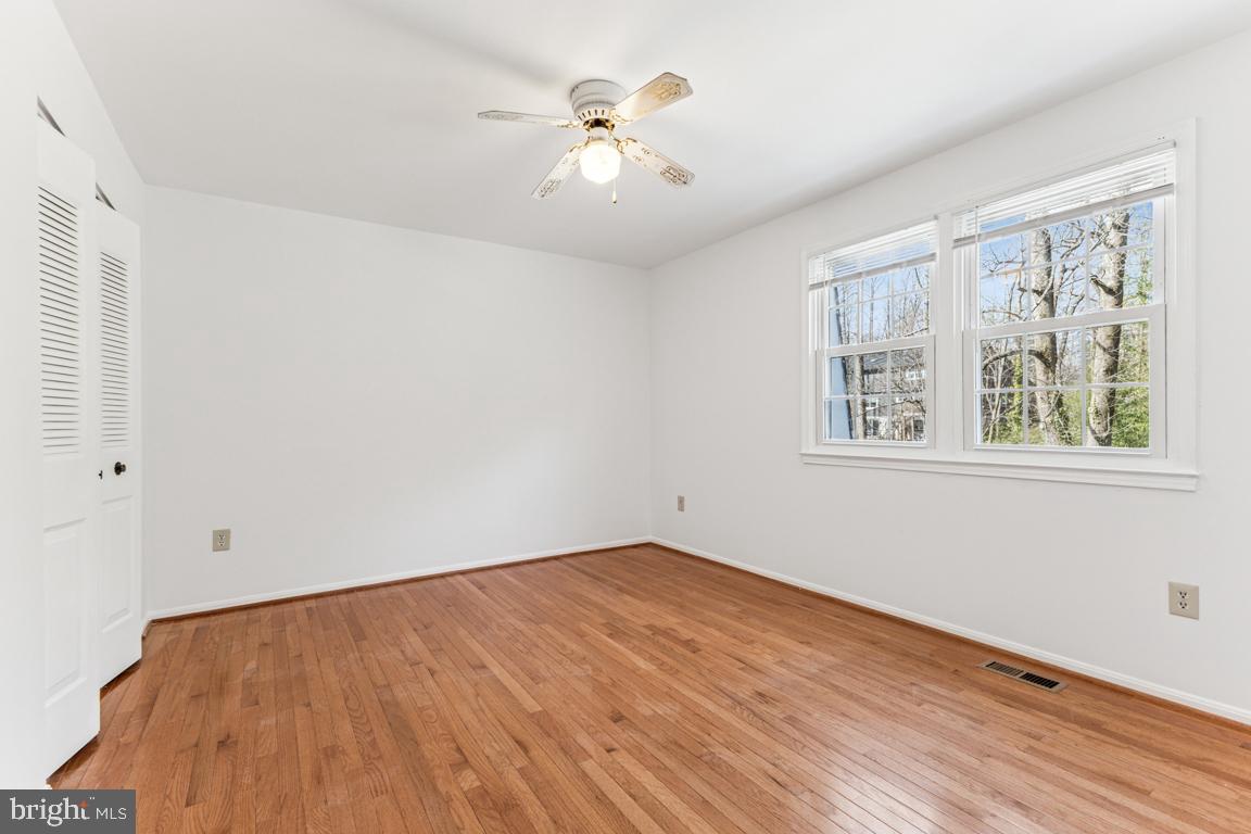 KINGS PARK WEST - Residential Lease