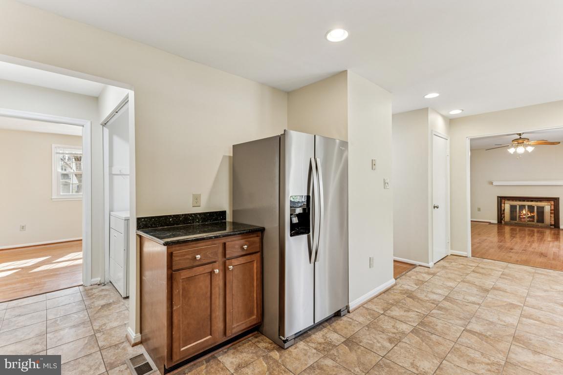 KINGS PARK WEST - Residential Lease