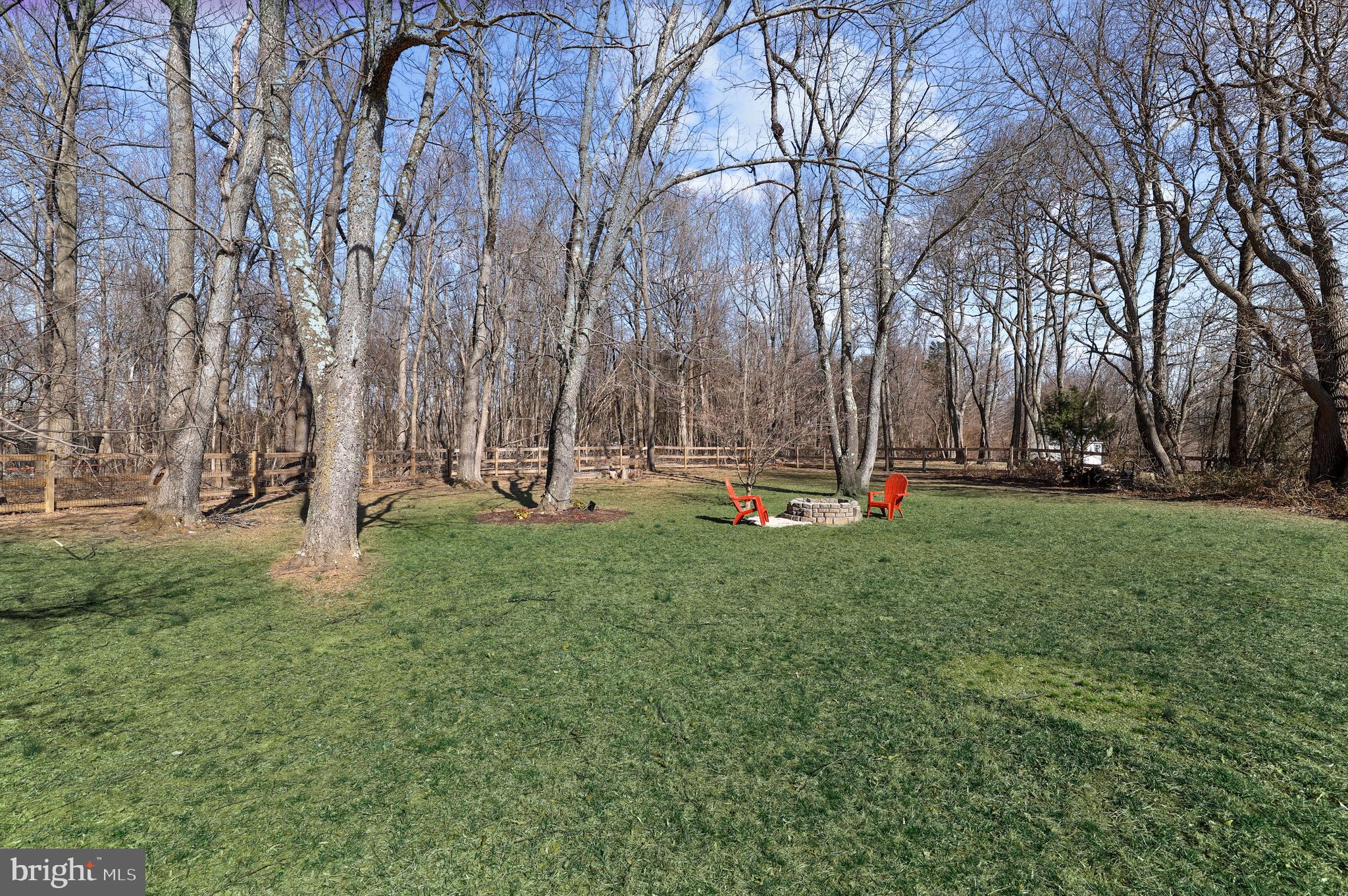 DAMASCUS OUTSIDE - Residential