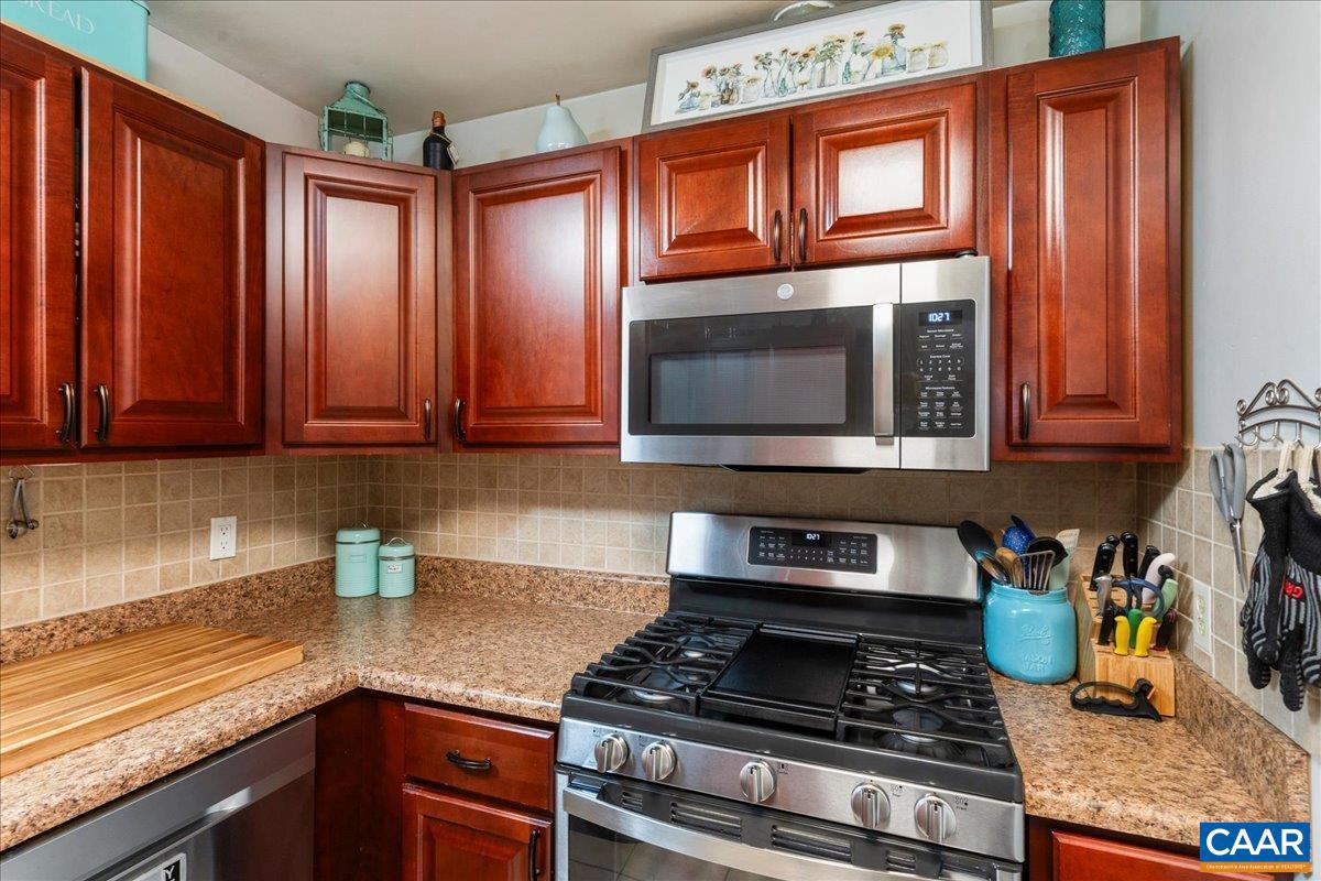 FOREST HILLS - Residential