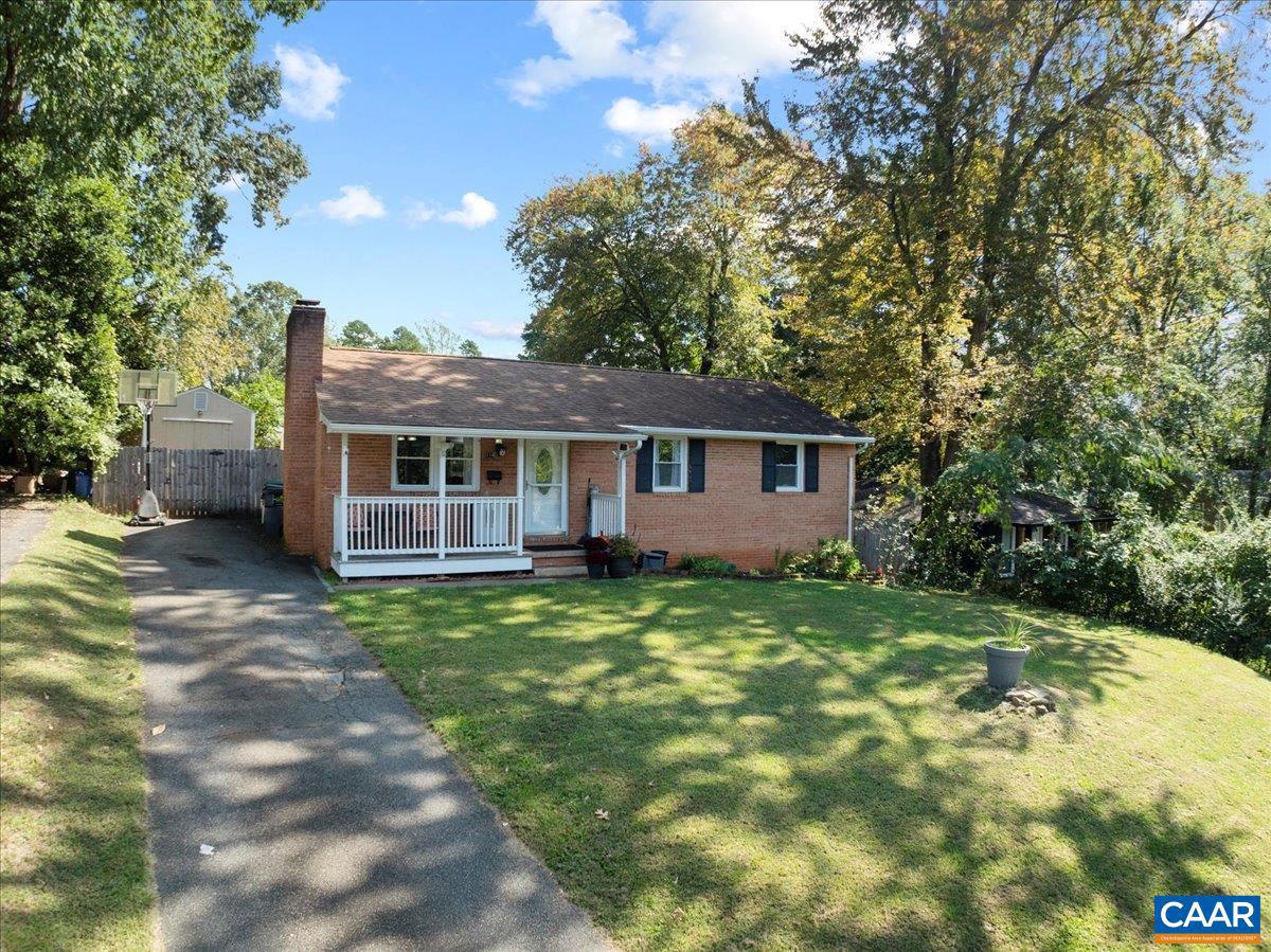 FOREST HILLS - Residential