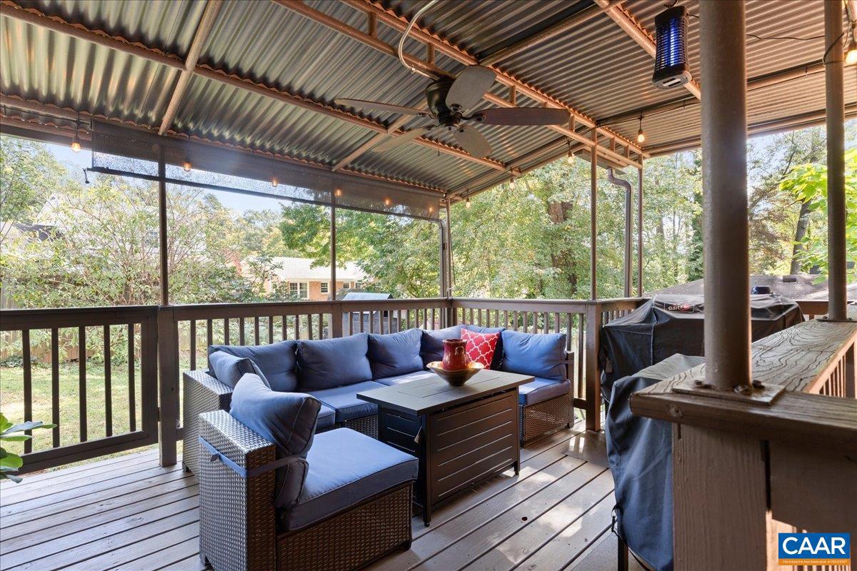 FOREST HILLS - Residential