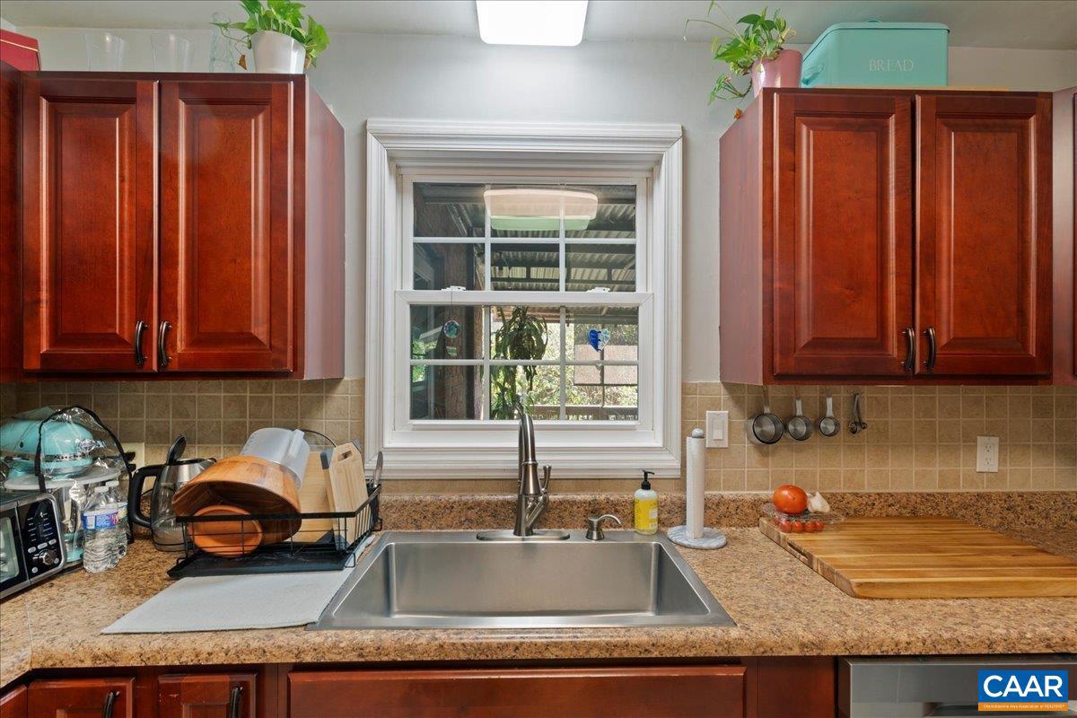 FOREST HILLS - Residential