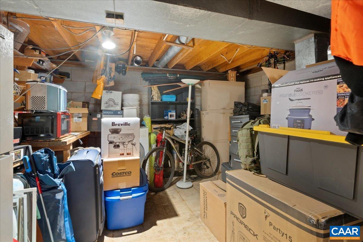 FOREST HILLS - Residential