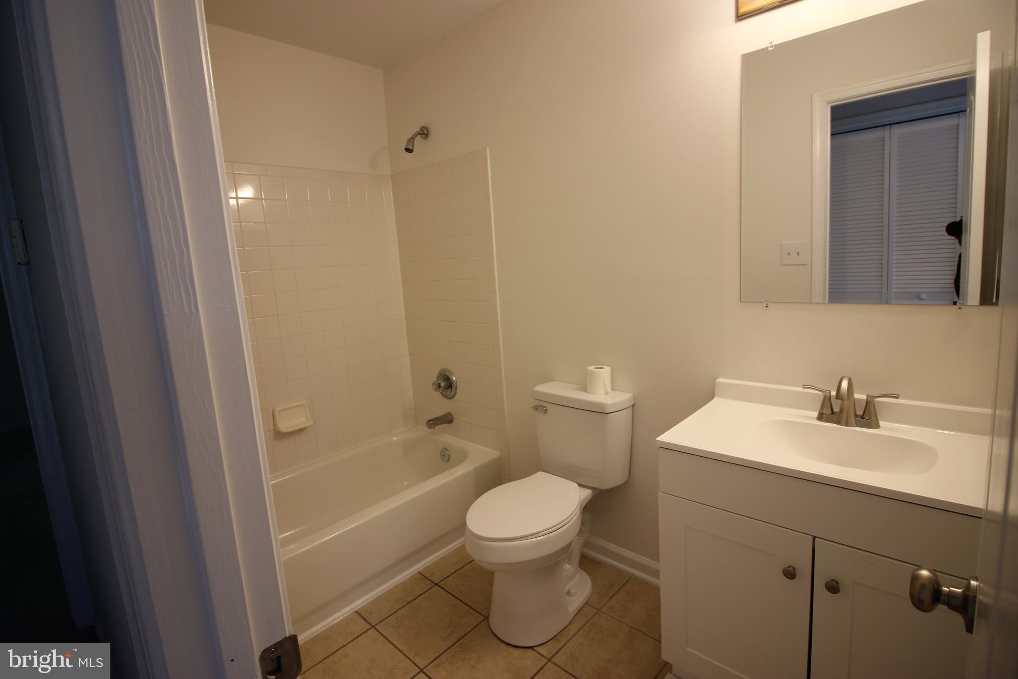 ELLICOTT PARK - Residential