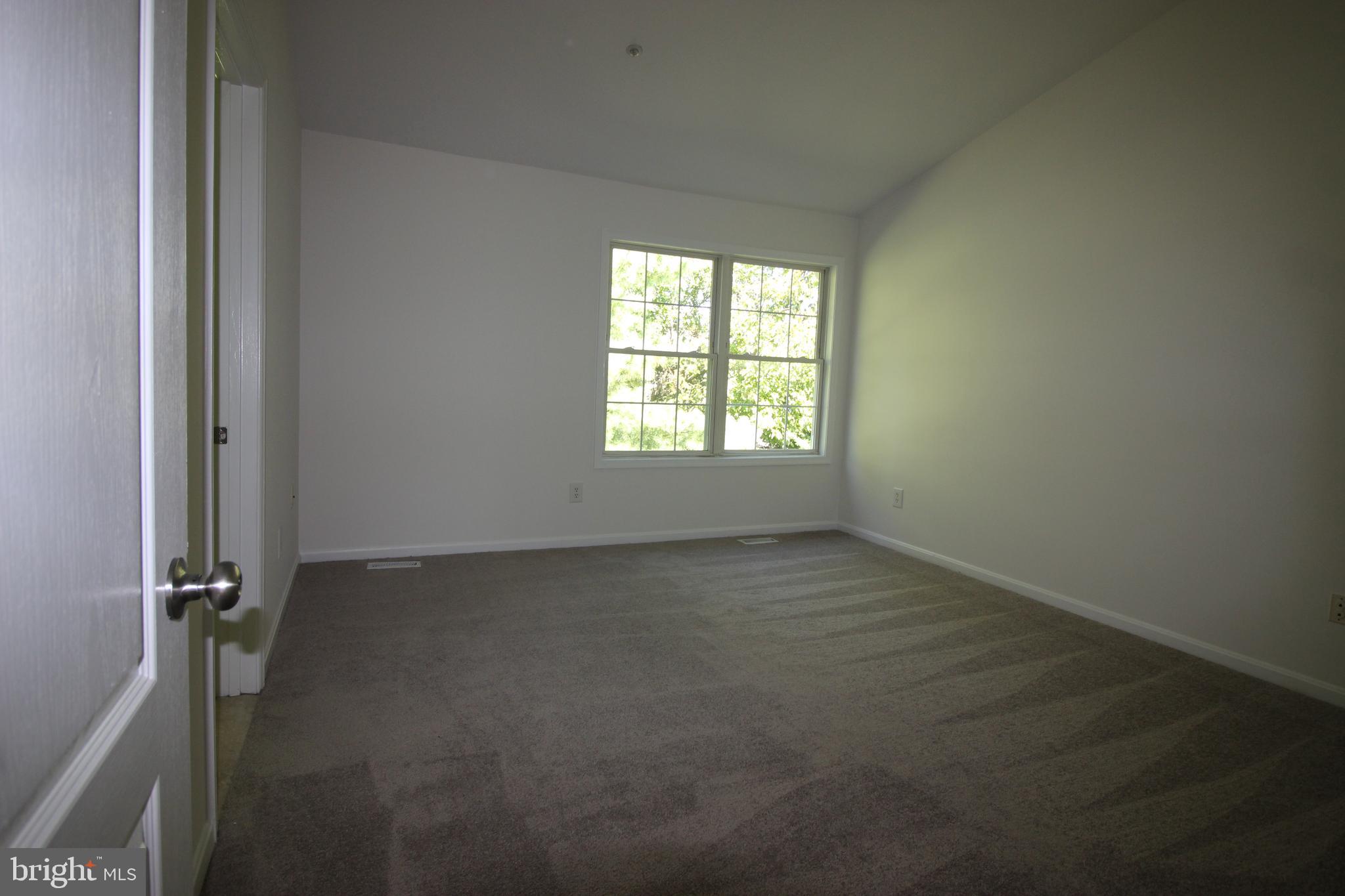 ELLICOTT PARK - Residential