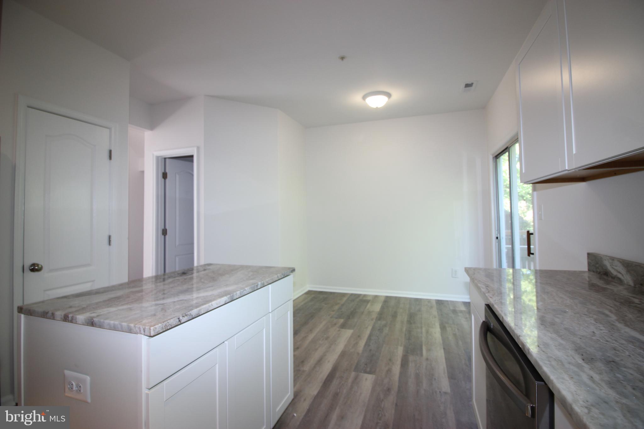 ELLICOTT PARK - Residential