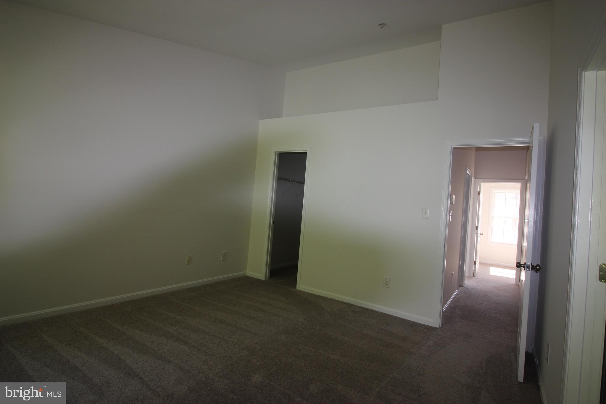 ELLICOTT PARK - Residential